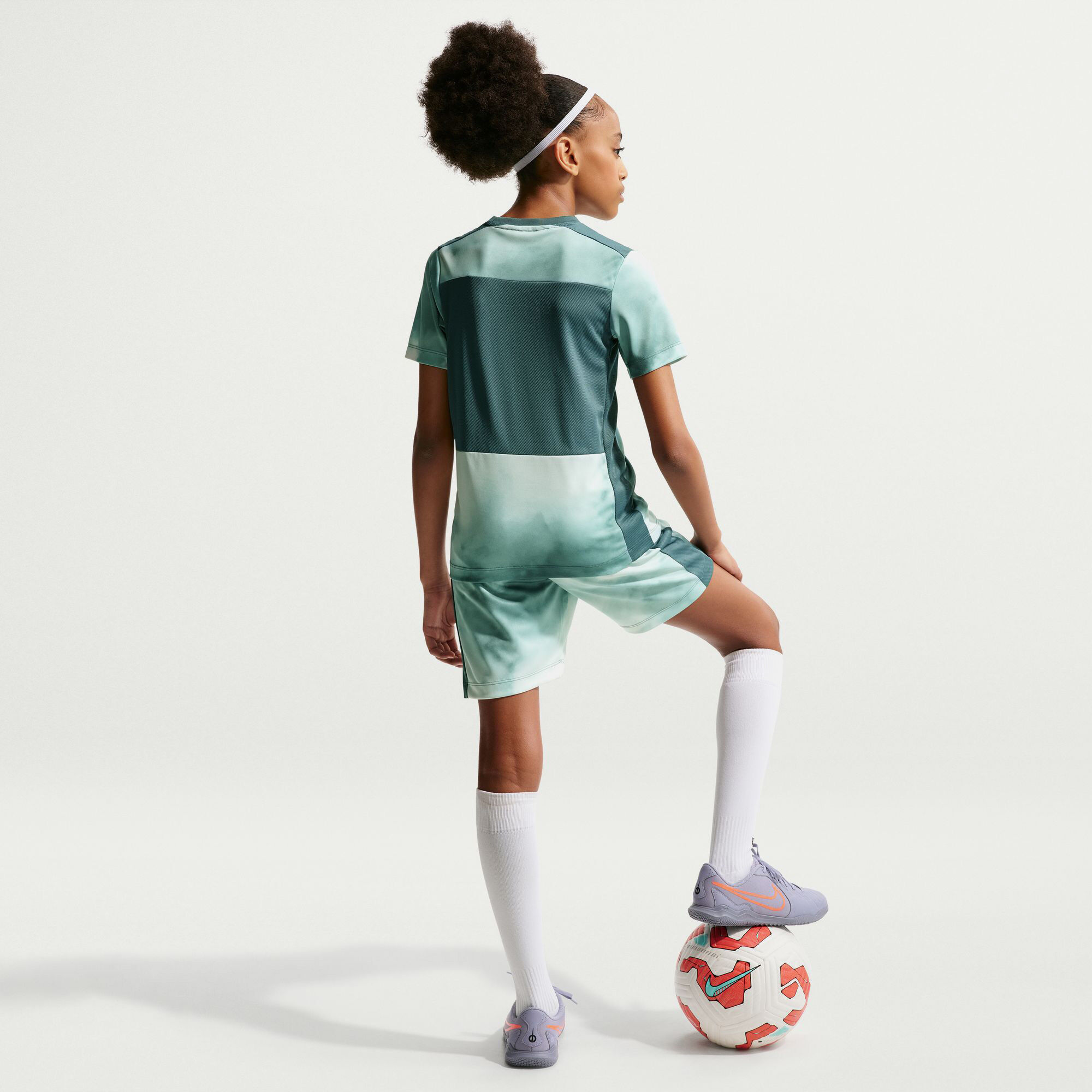 Nike Academy+ image number 1