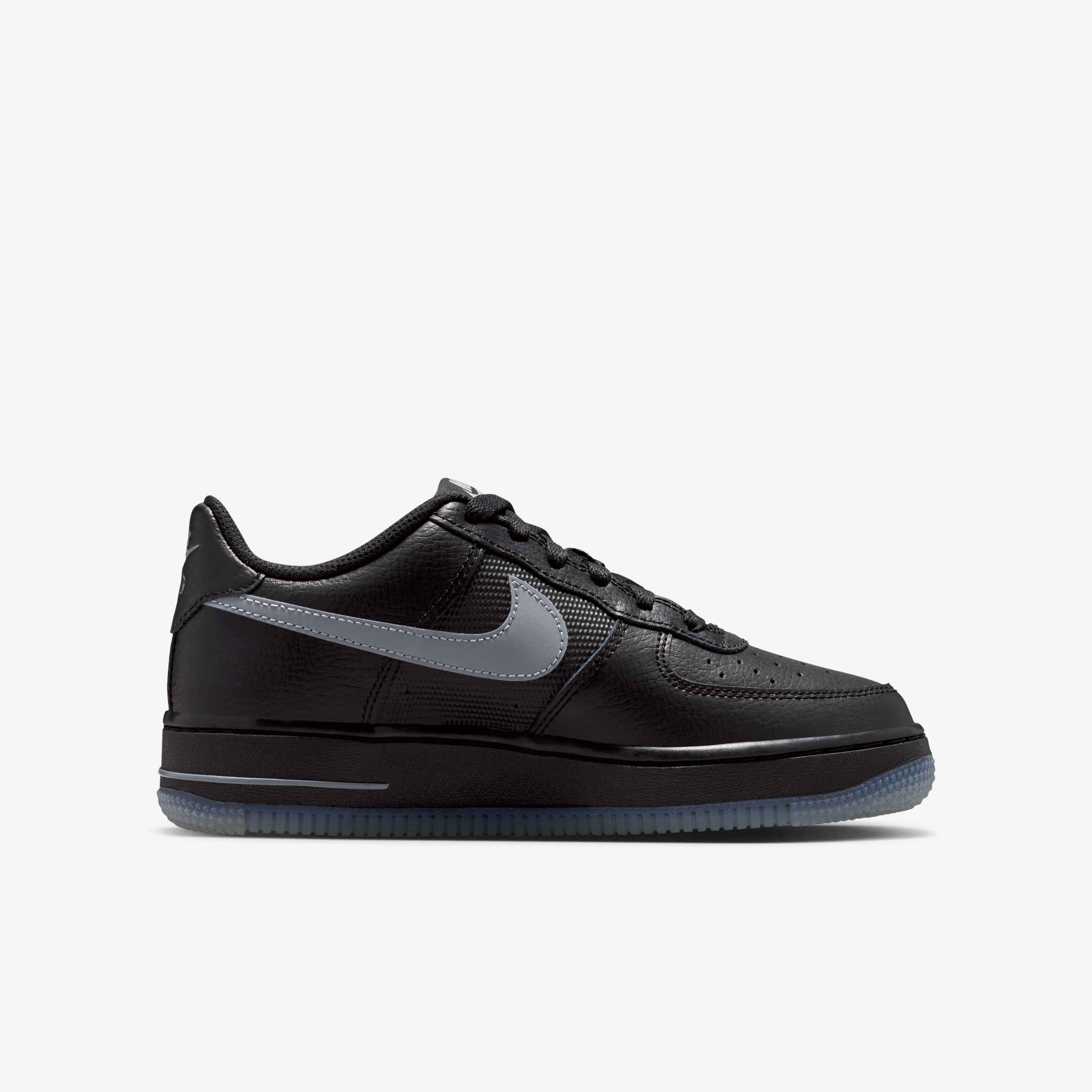 Nike Air Force 1 image number 2