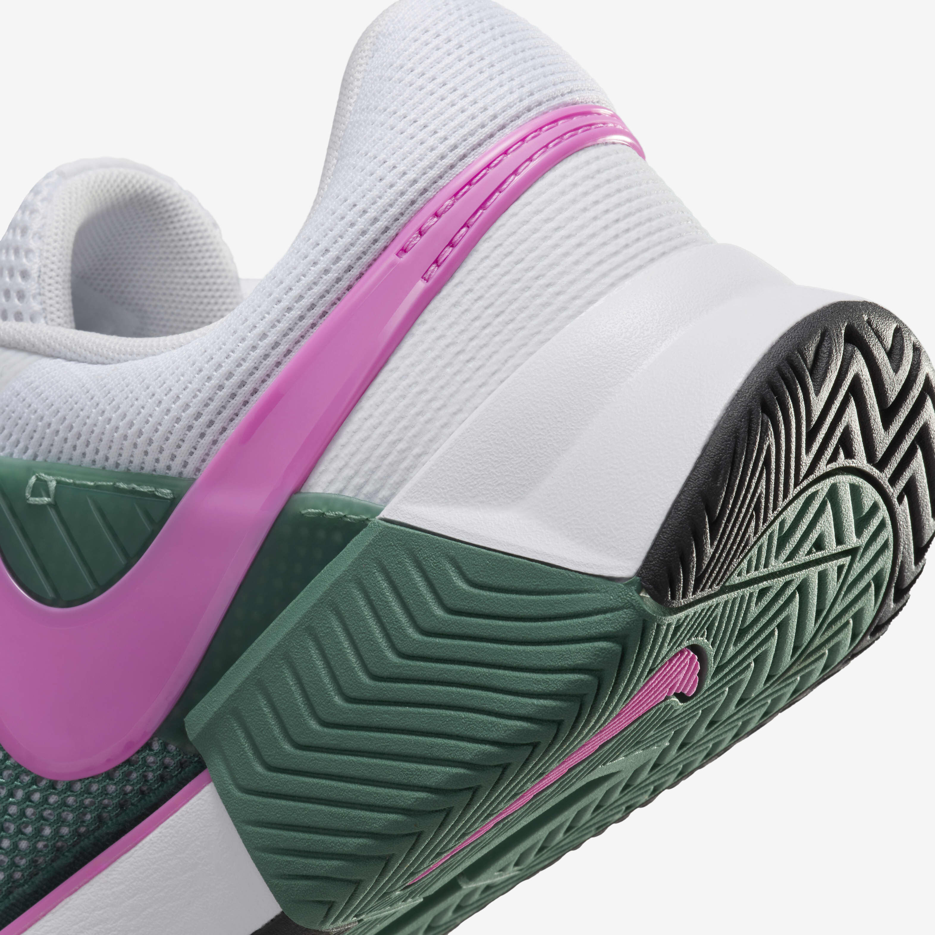 Nike Zoom GP Challenge 1 image number 7