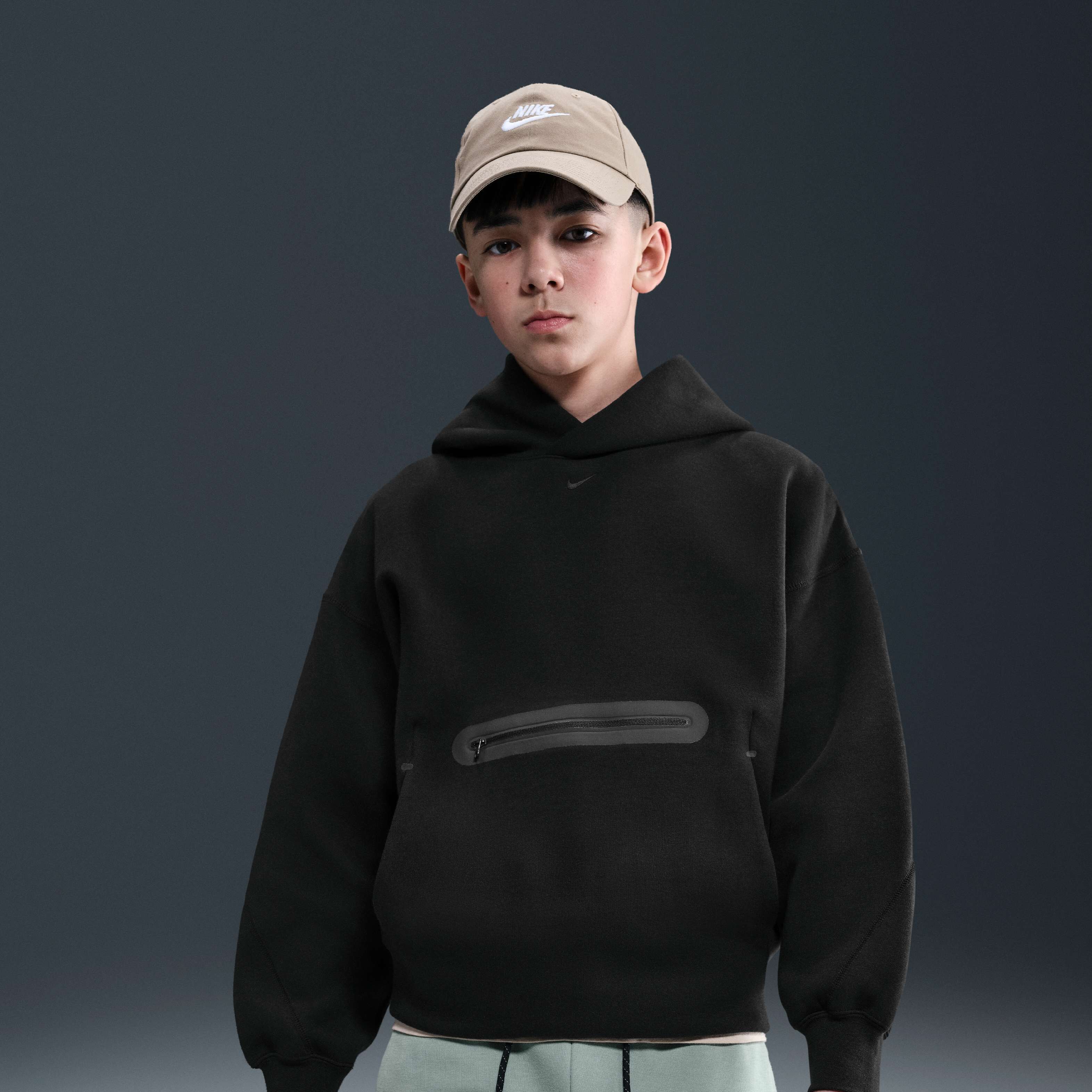 Nike Sportswear Tech Fleece image number 0