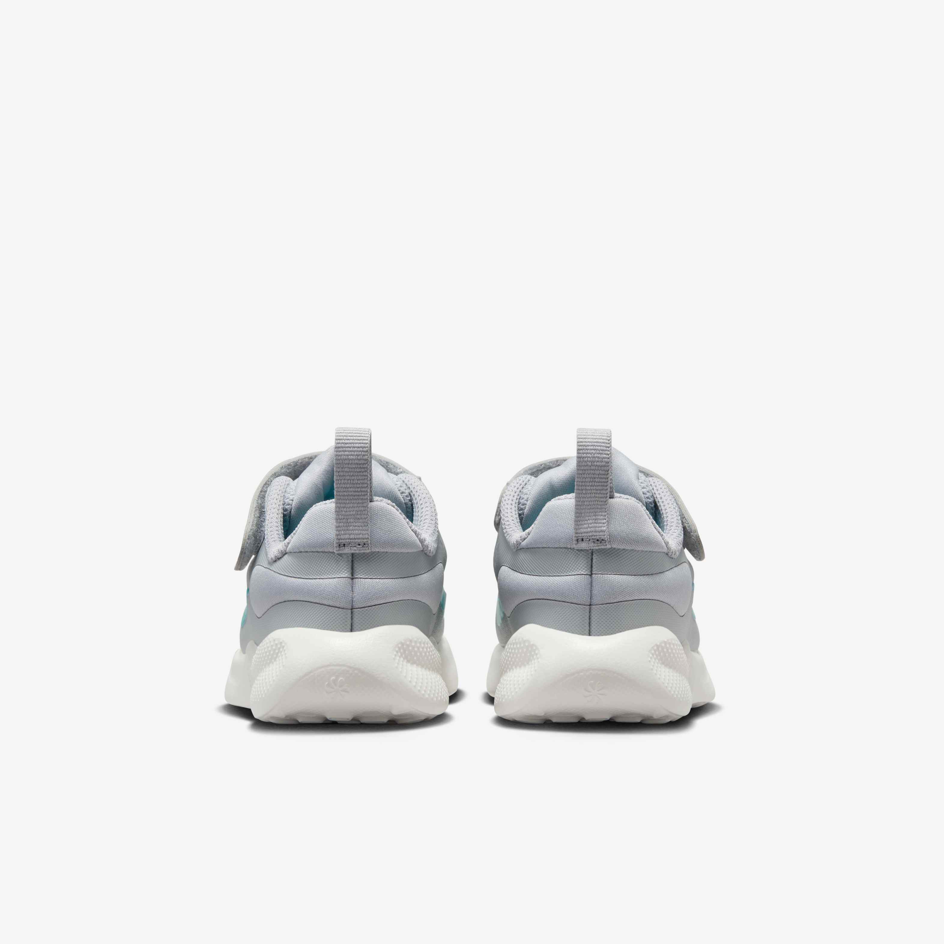 Nike Revolution 7 image number 5