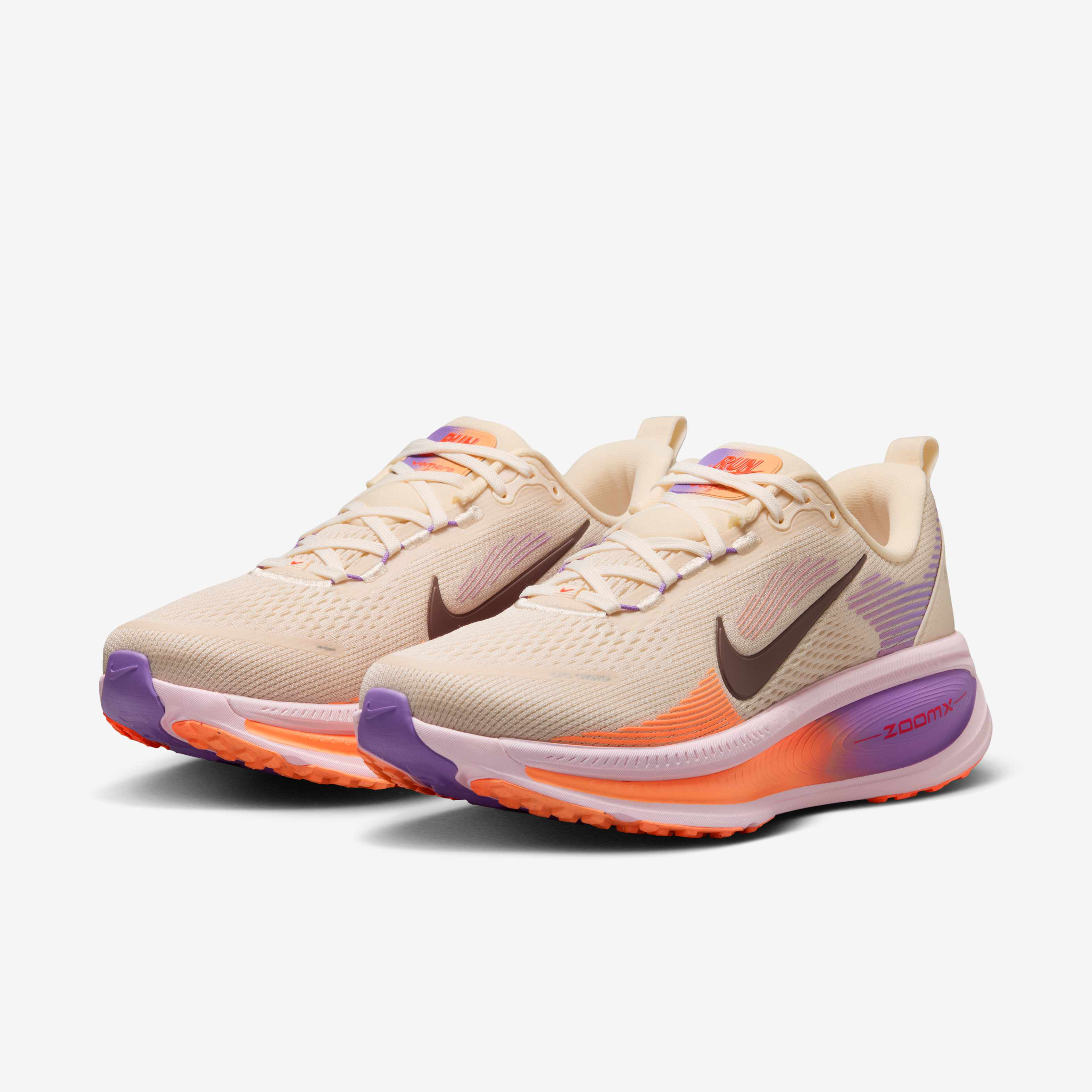 Nike Vomero 18 image number 4