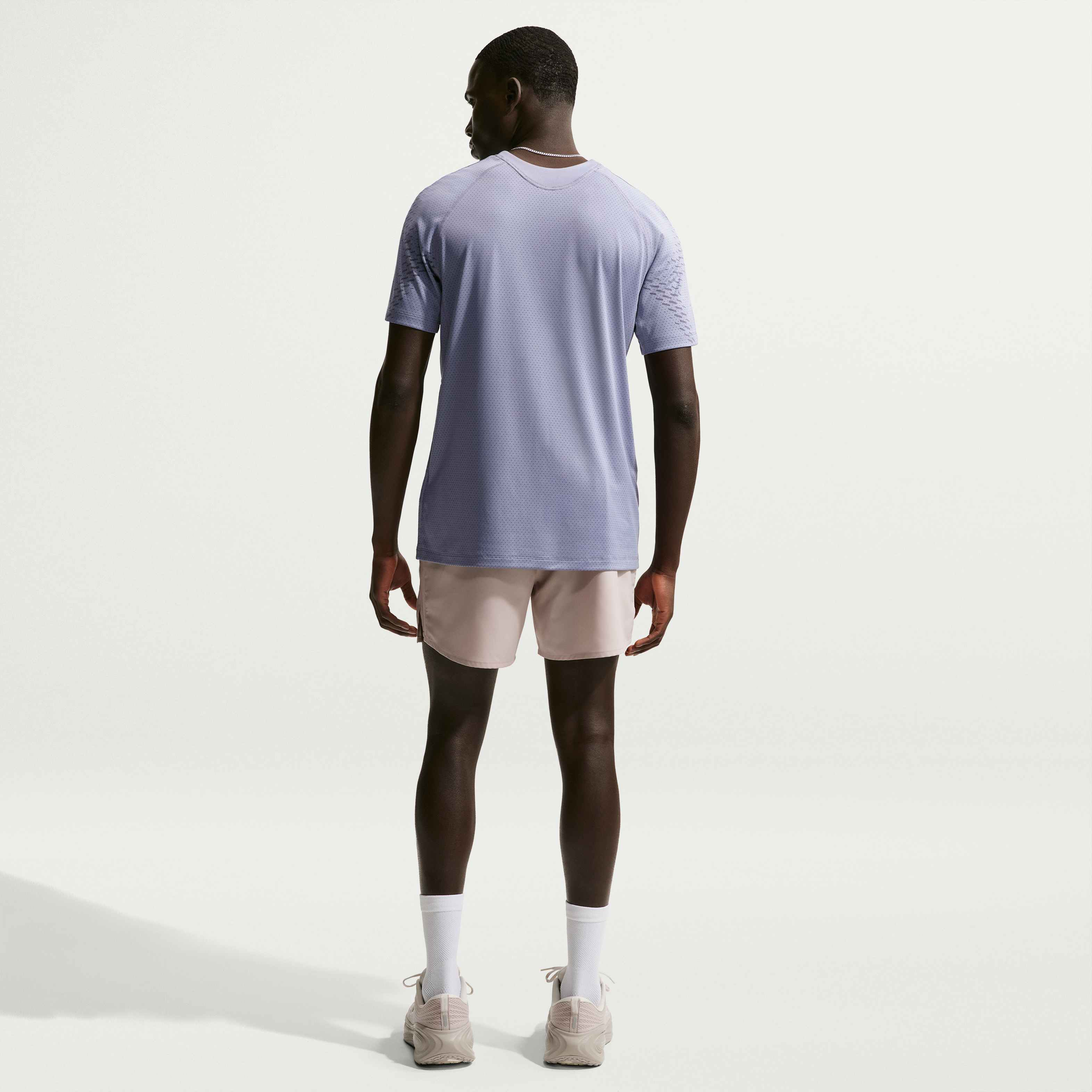 نايكي سترايد image number 4