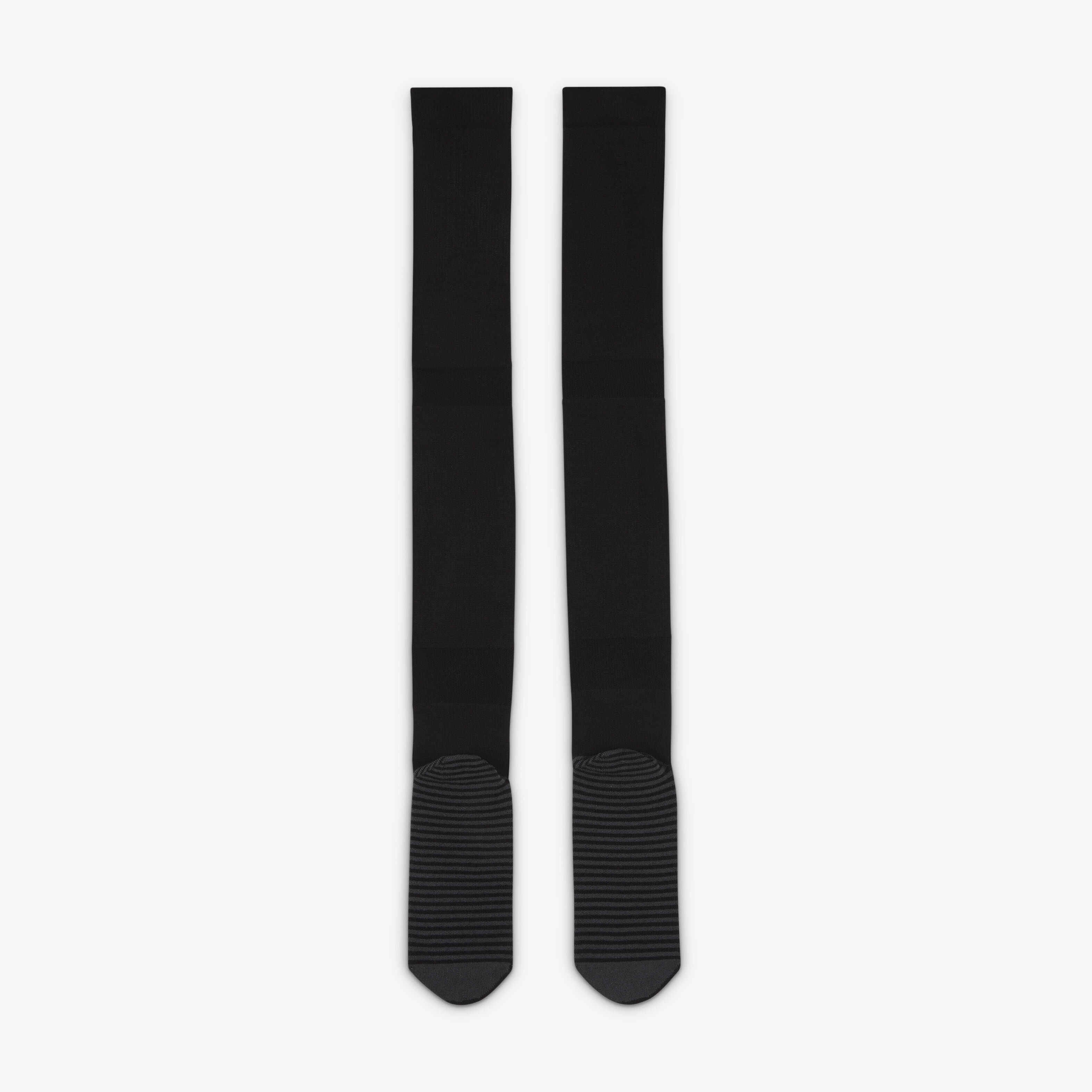 Nike Squad image number 2