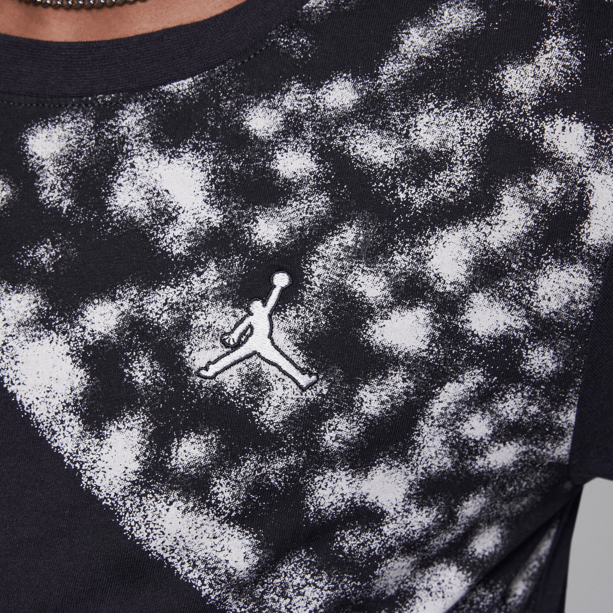 جوردن ام في بي image number 3