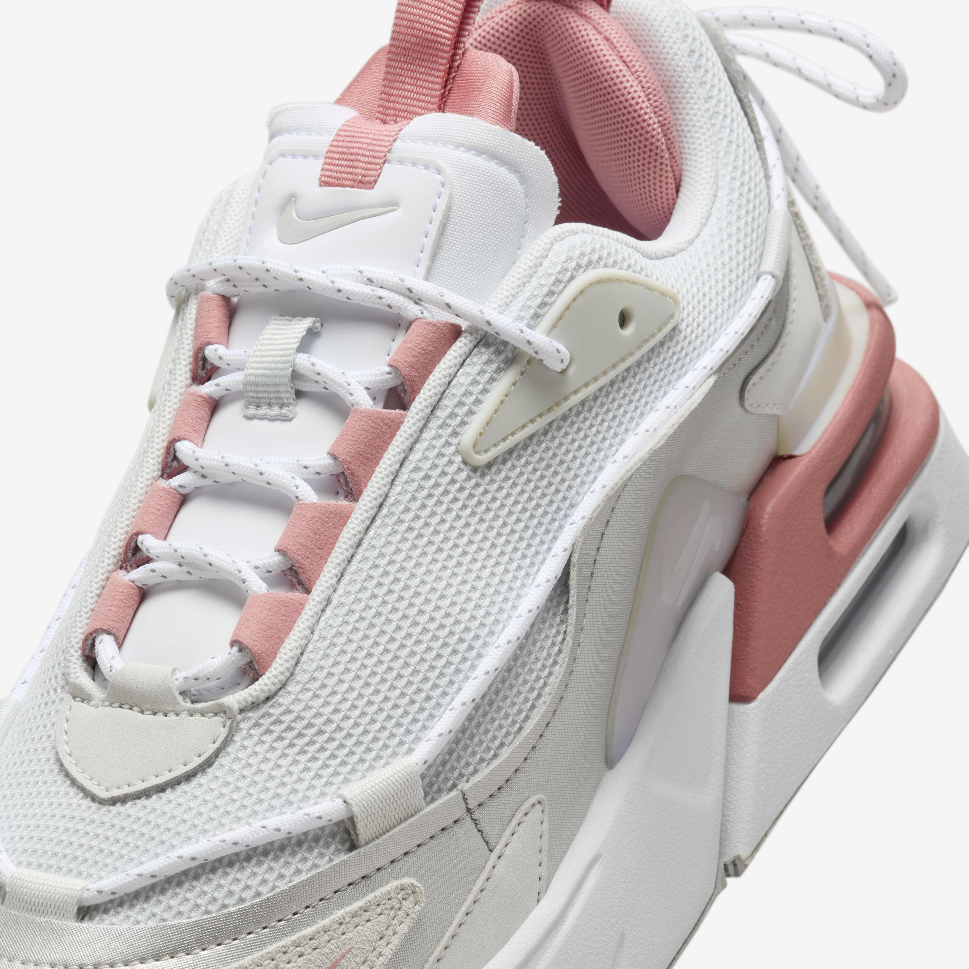 اير ماكس فوريوسا image number 6