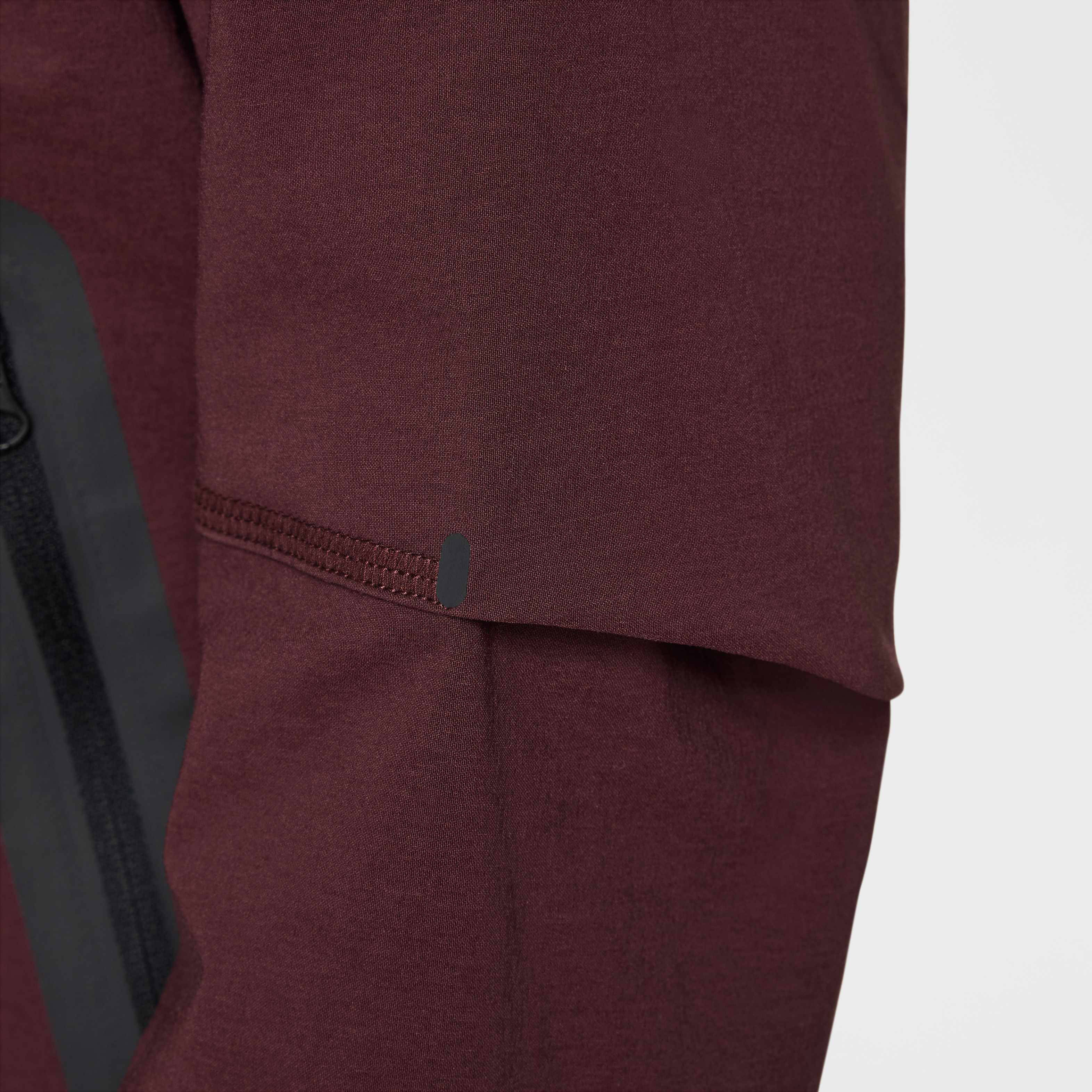 Nike Tech image number 4