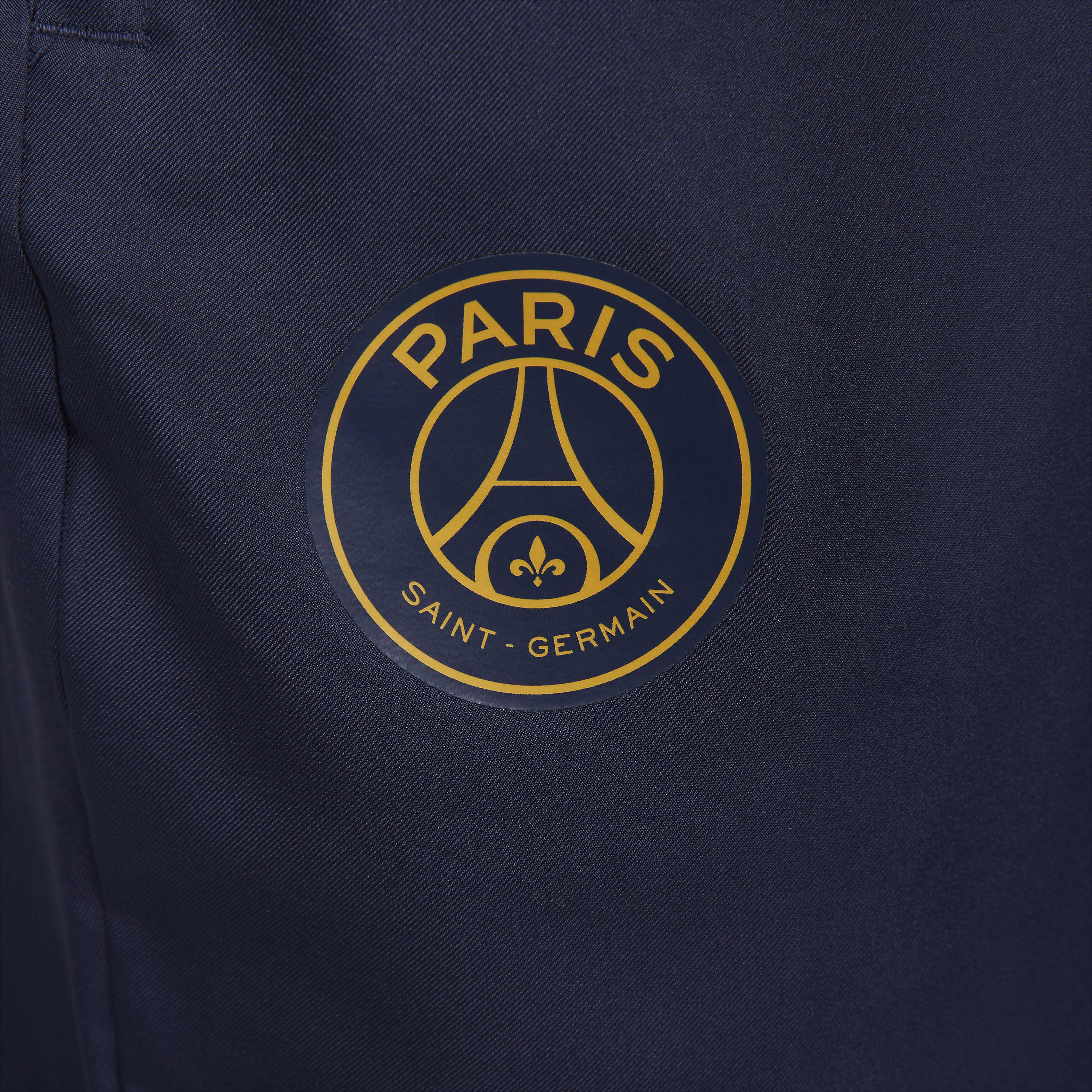 Paris Saint-Germain Strike image number 8