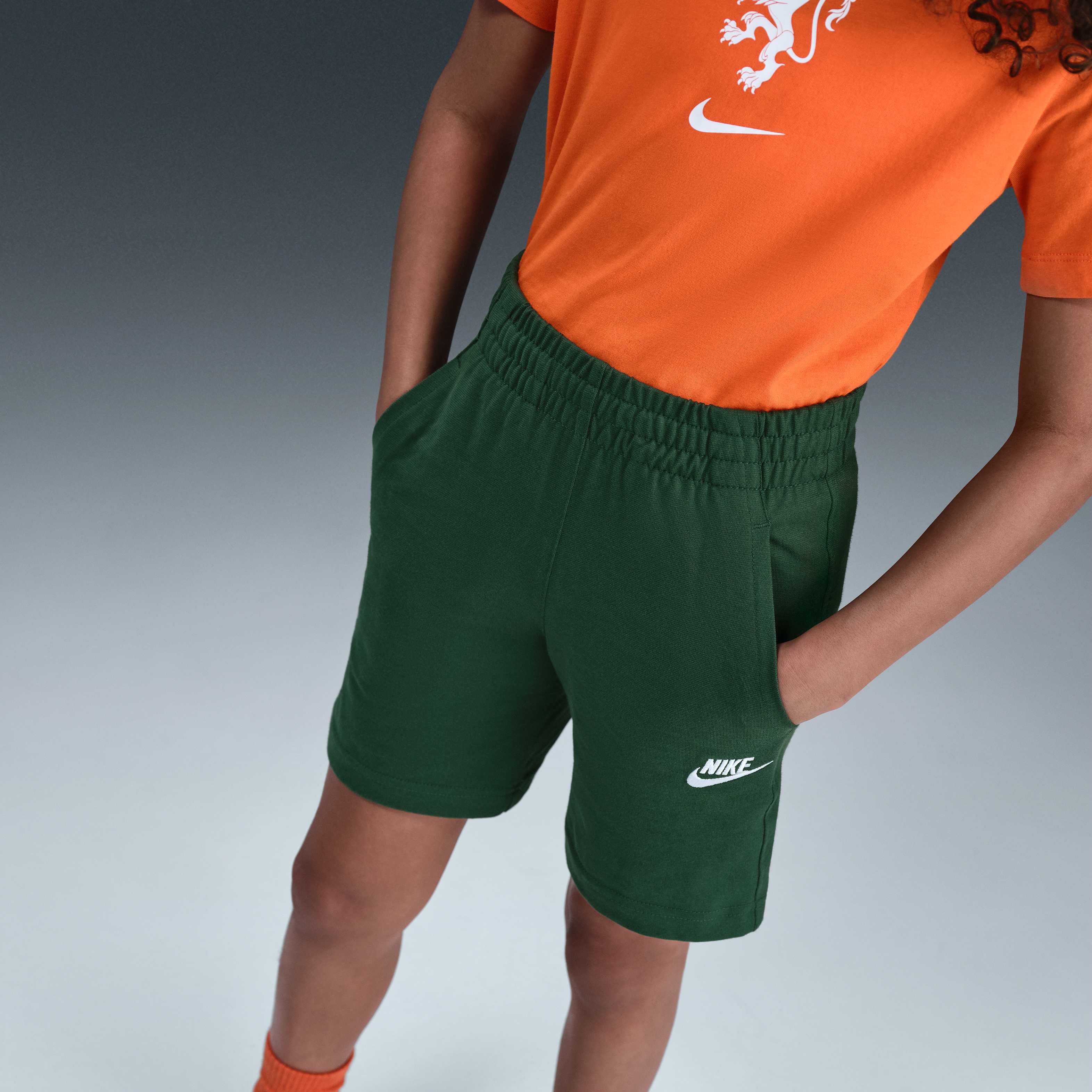 نايكي سبورتسوير كلوب image number 2