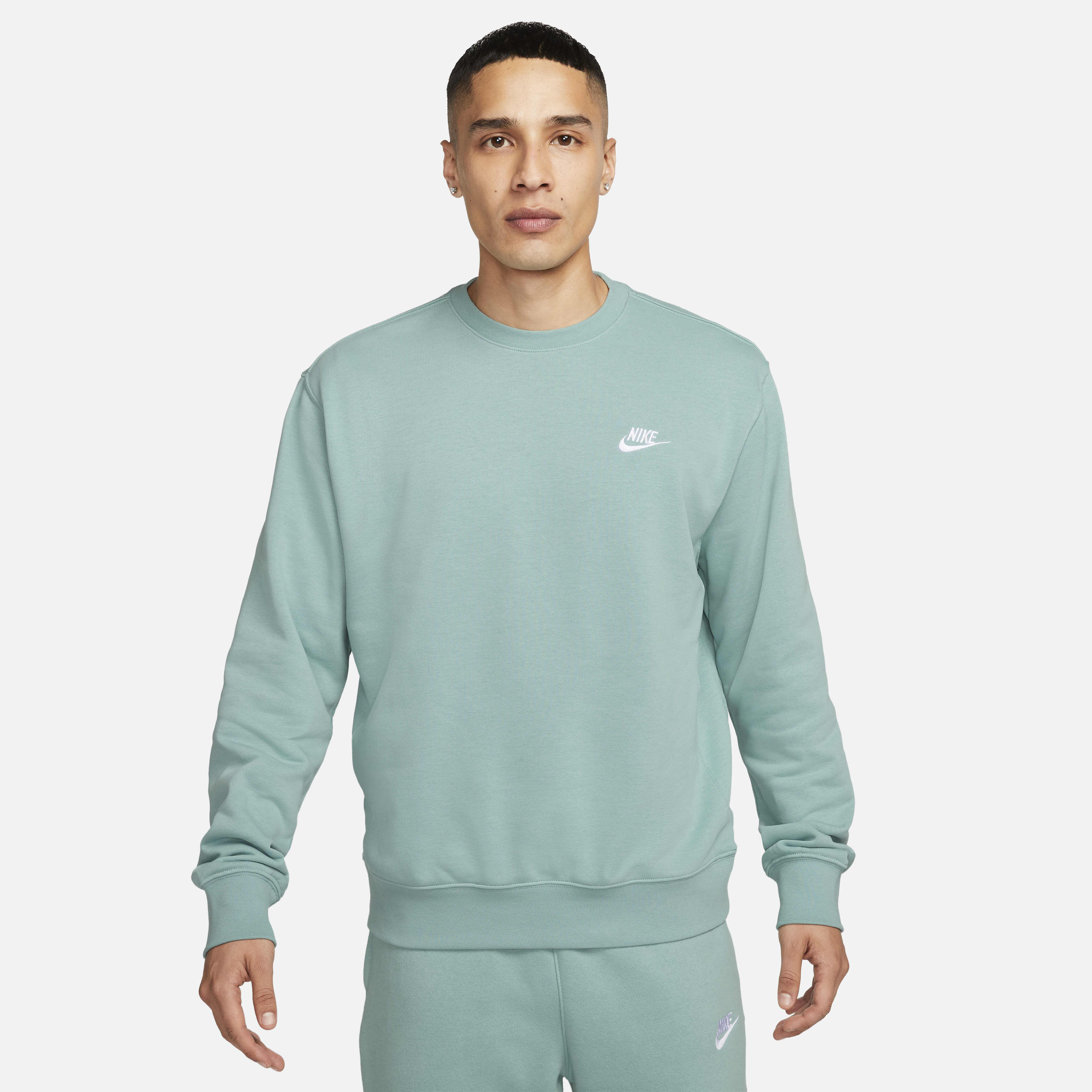 نايكي سبورتسوير كلوب image number 0