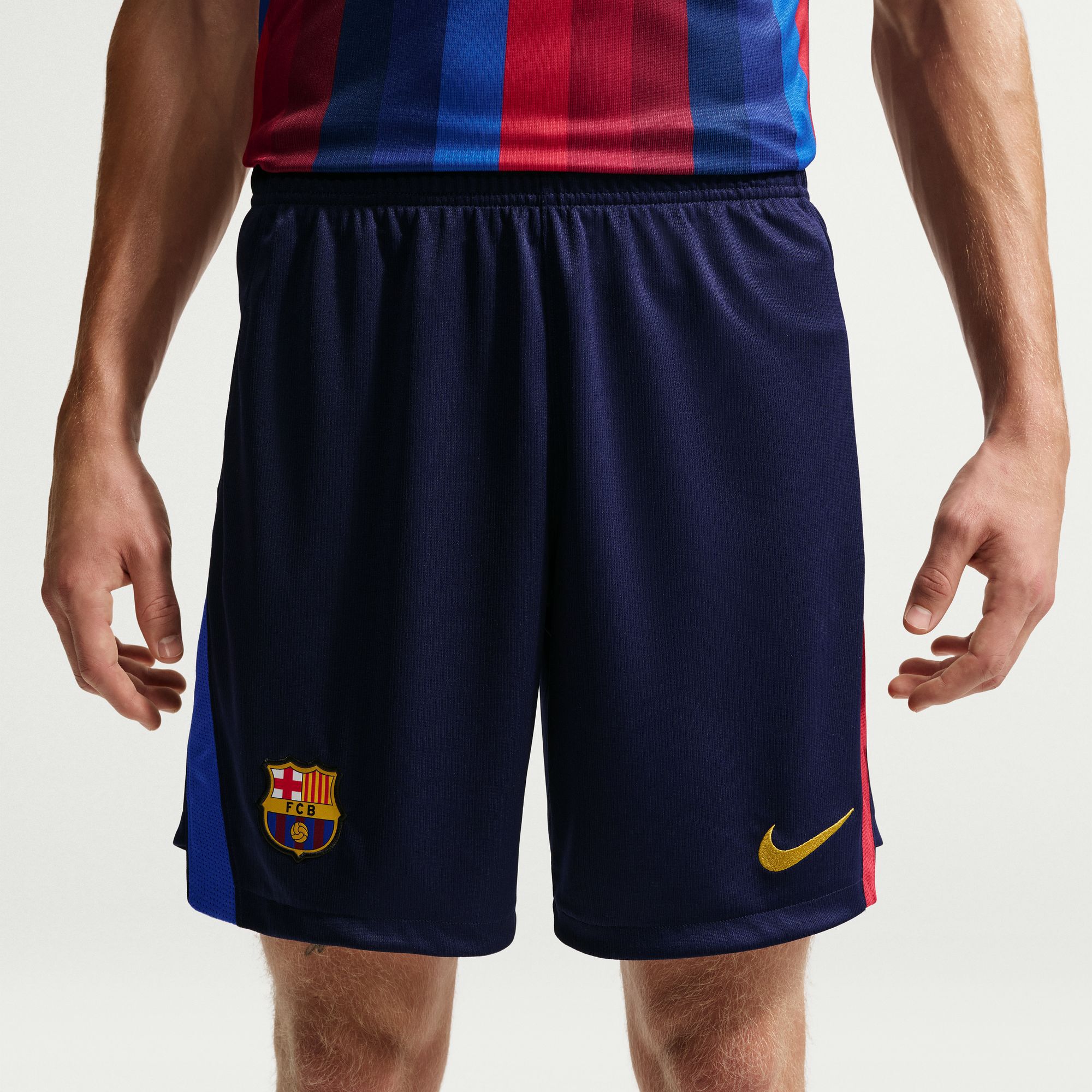 برشلونة الأساسي 27/2026 ستاديوم image number 2