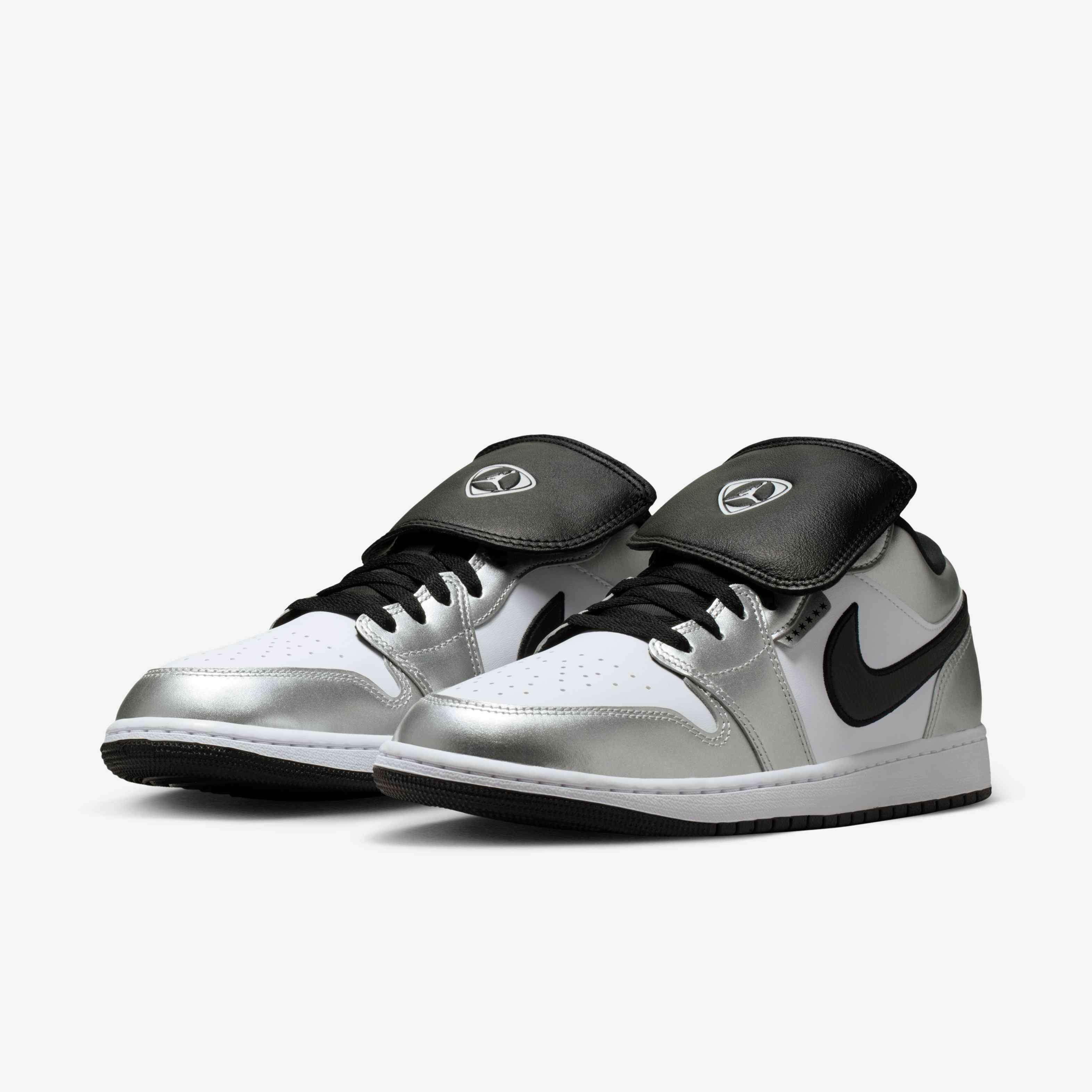 Air Jordan 1 Low SE image number 4