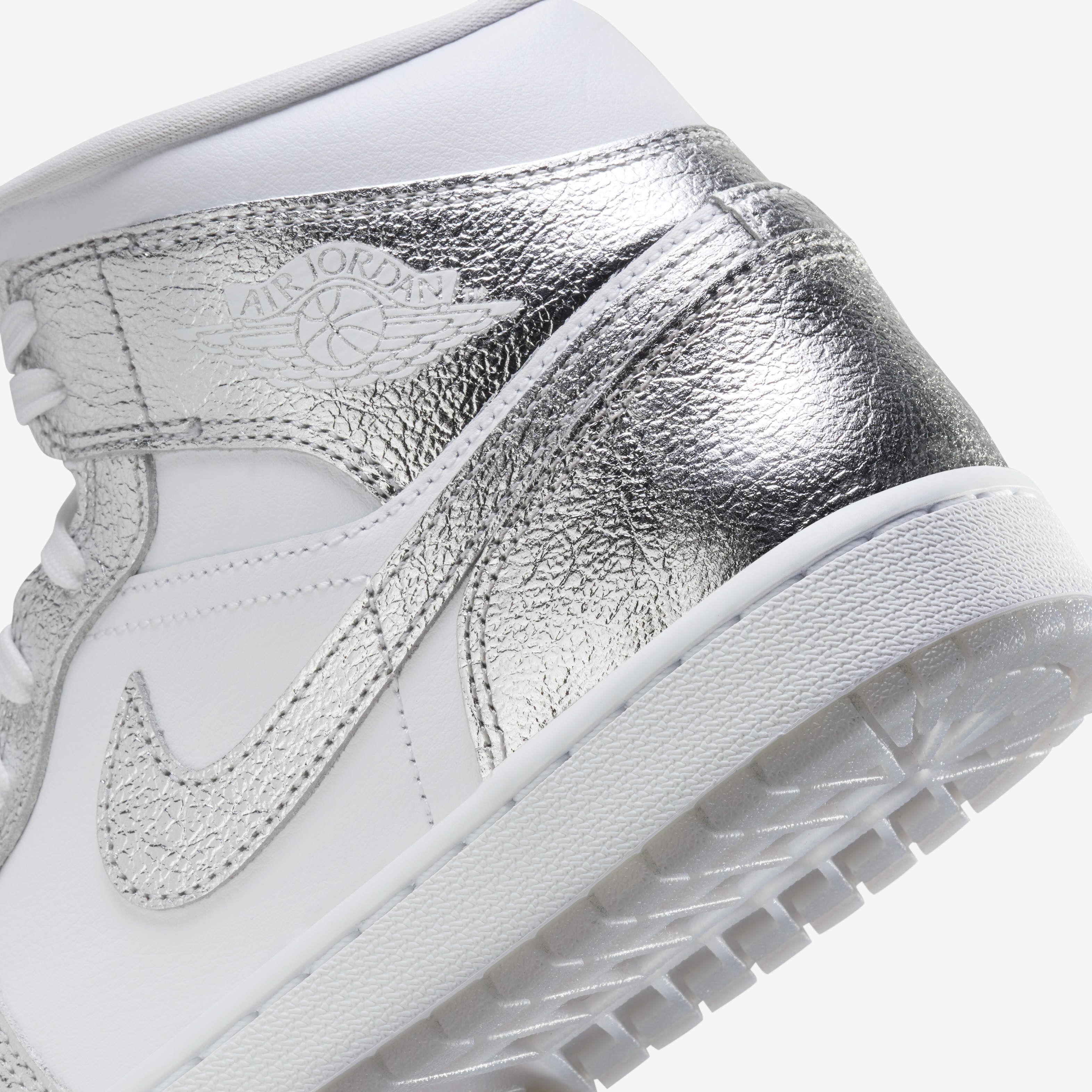 Buy Air Jordan 1 Mid SE Women's Shoes - White/Wolf Grey