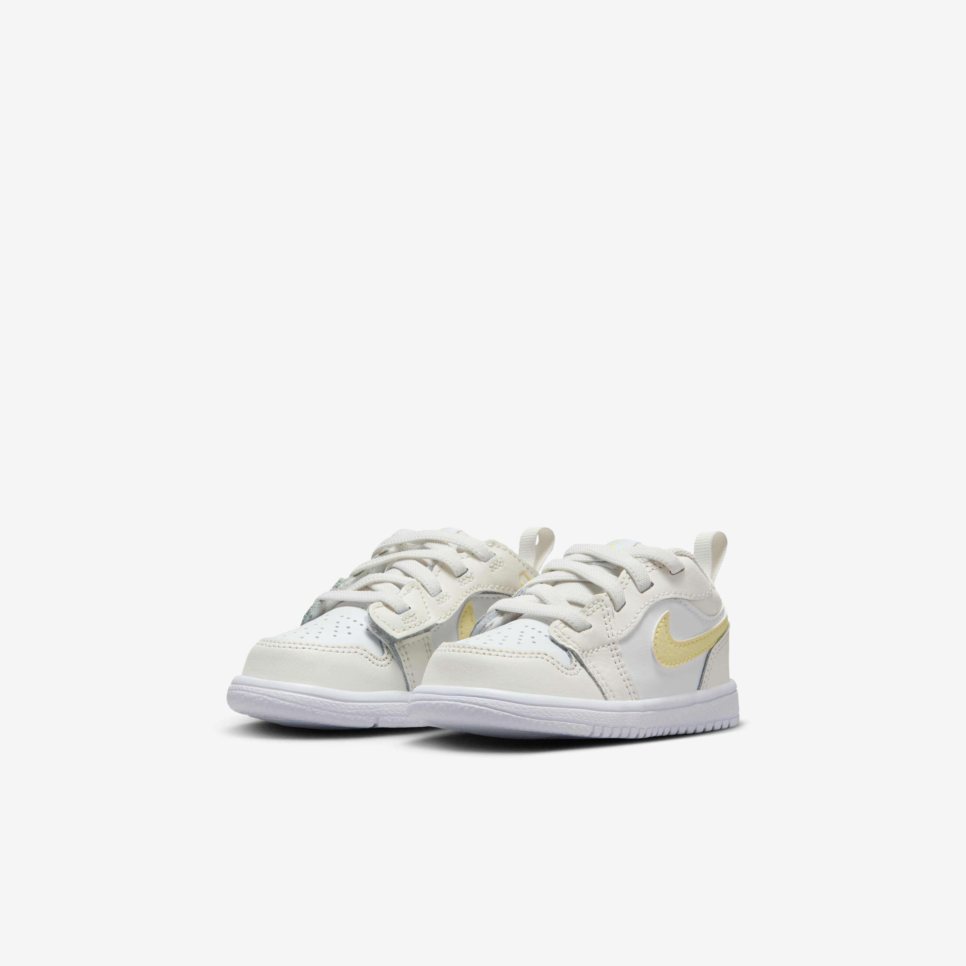 Jordan 1 Low Alt image number 4
