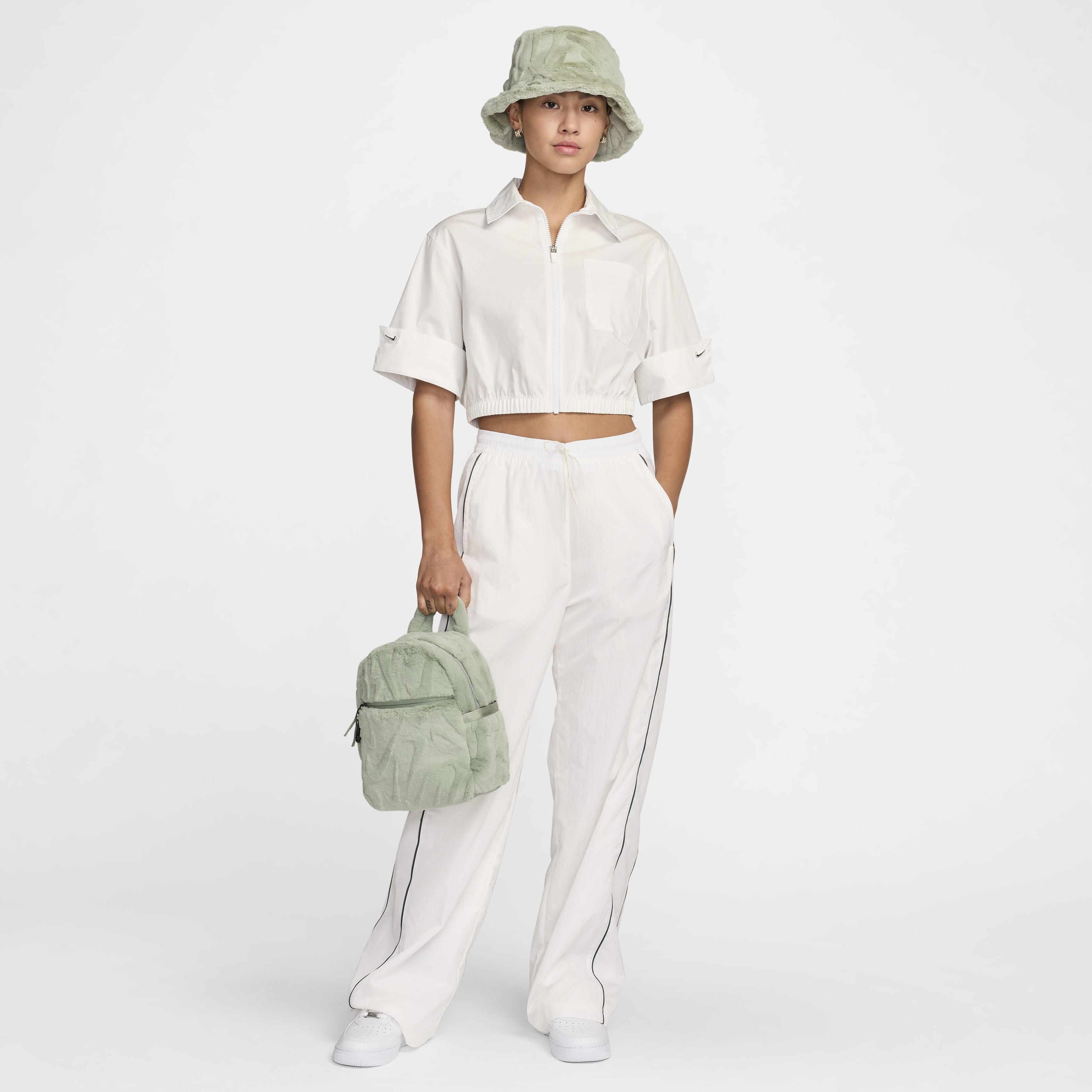 Nike Sportswear Futura image number 8