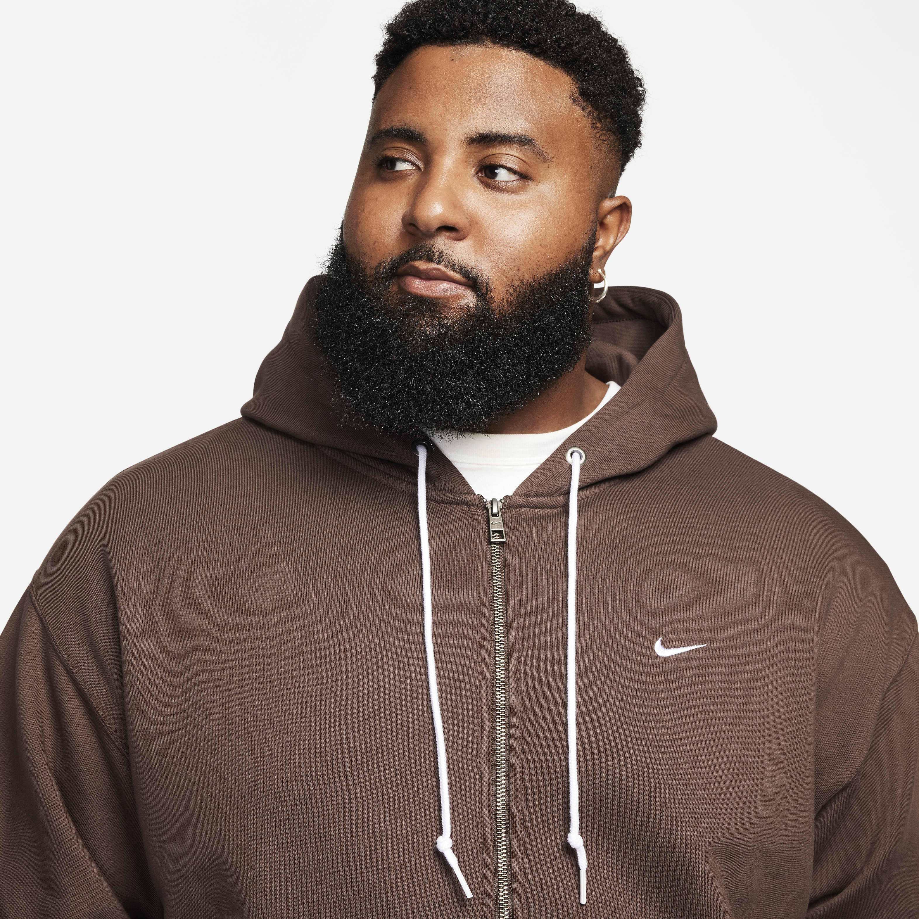 نايكي سولو سووش image number 9