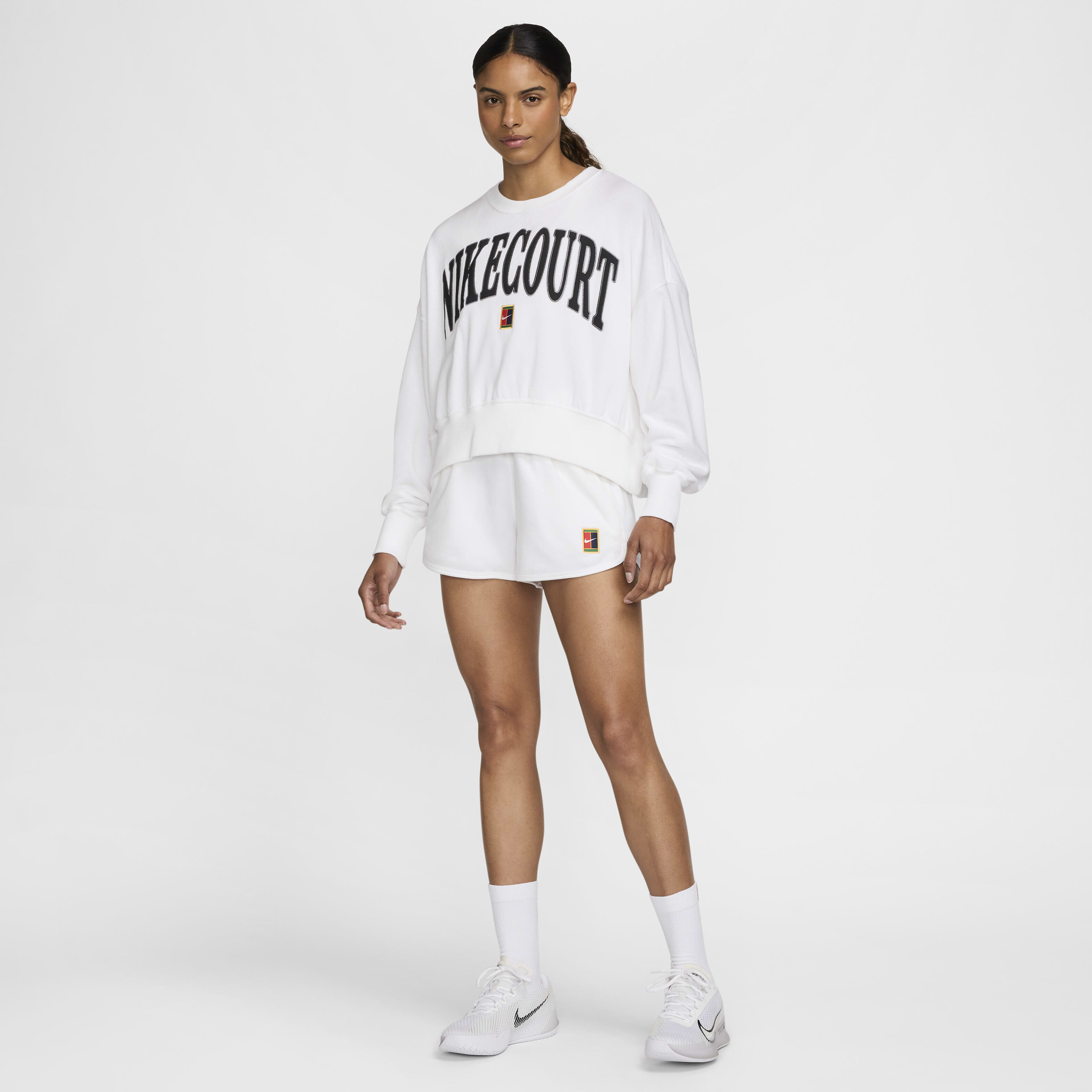 Nike sportswear heritage crewneck discount