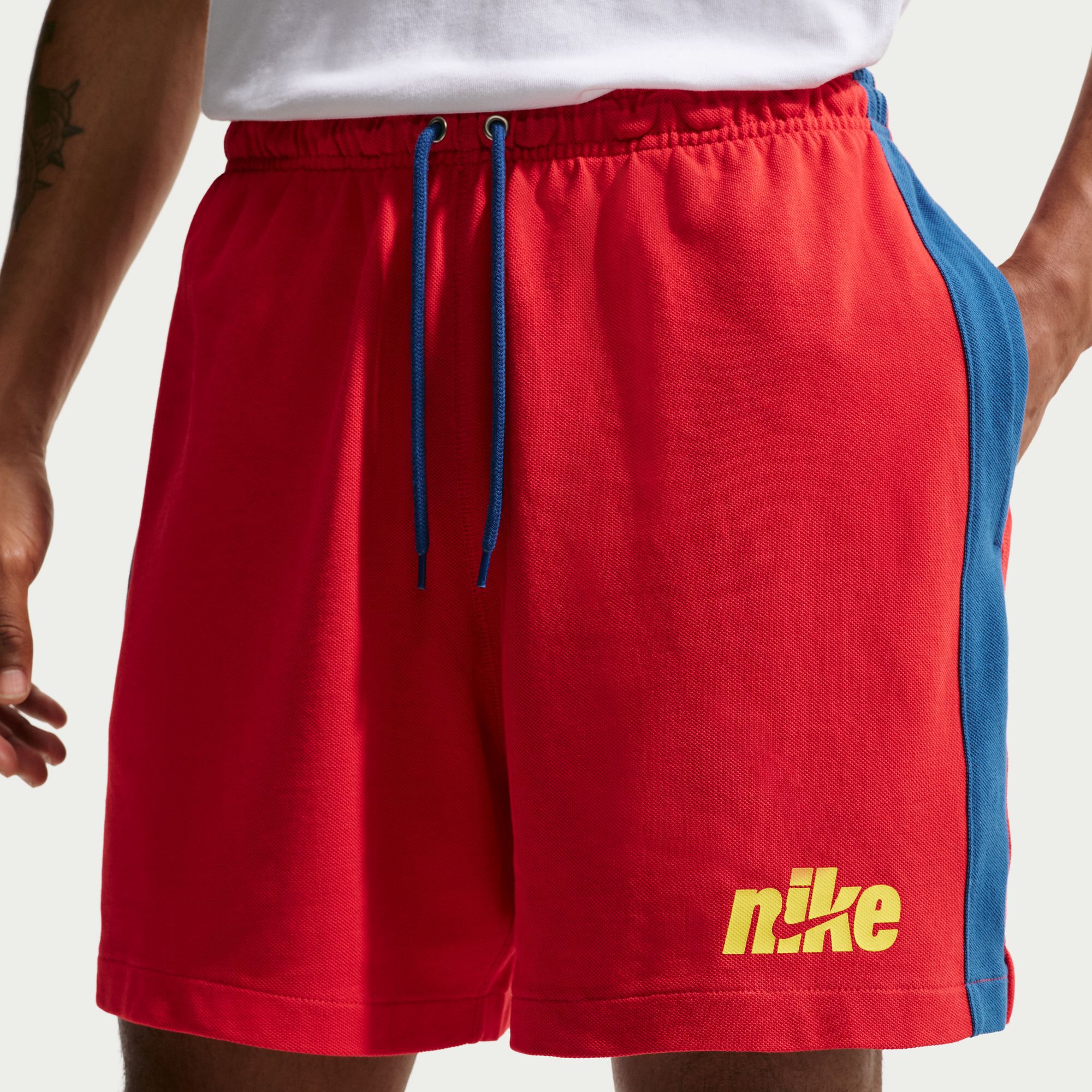 Zoom image