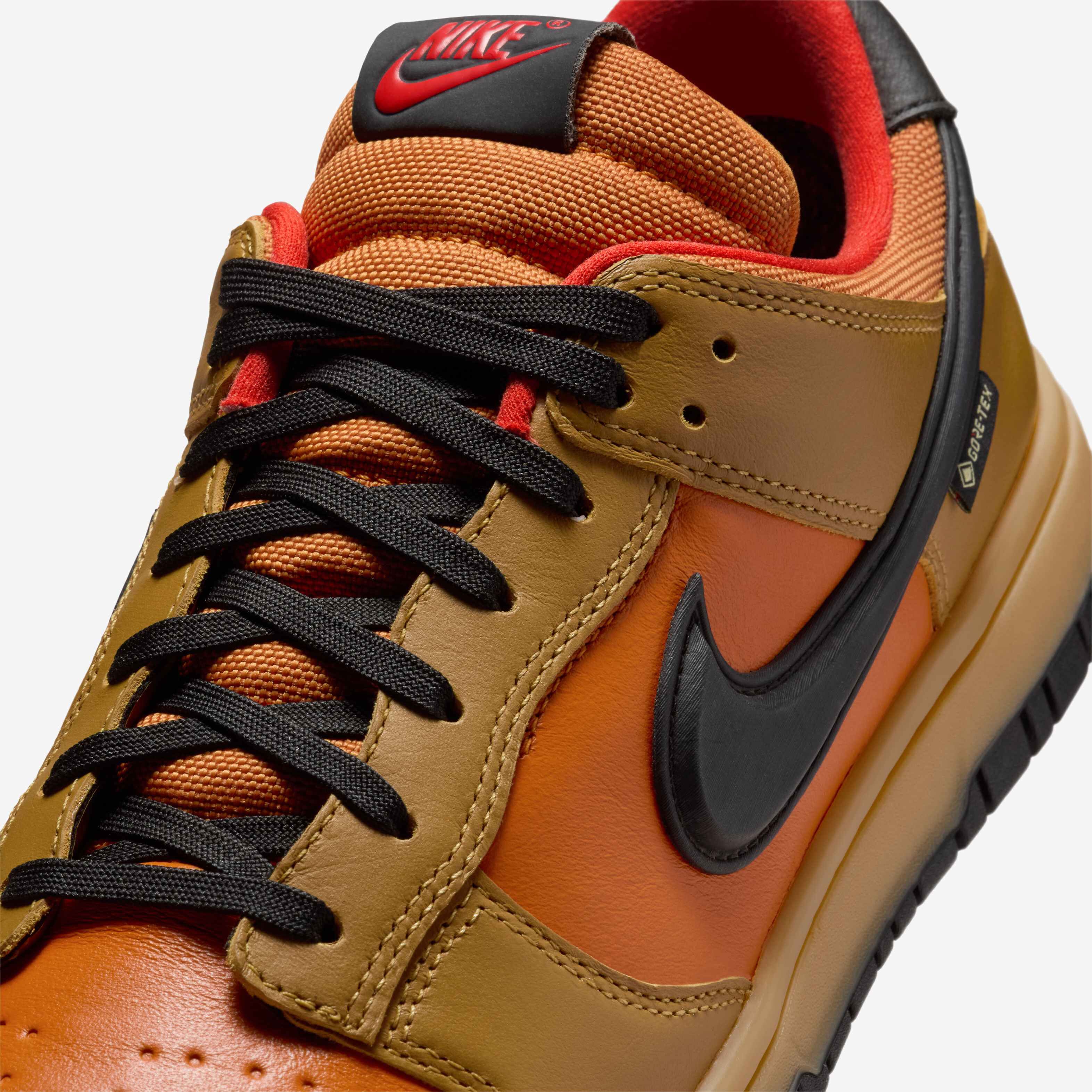 Nike Dunk Low GORE-TEX image number 6