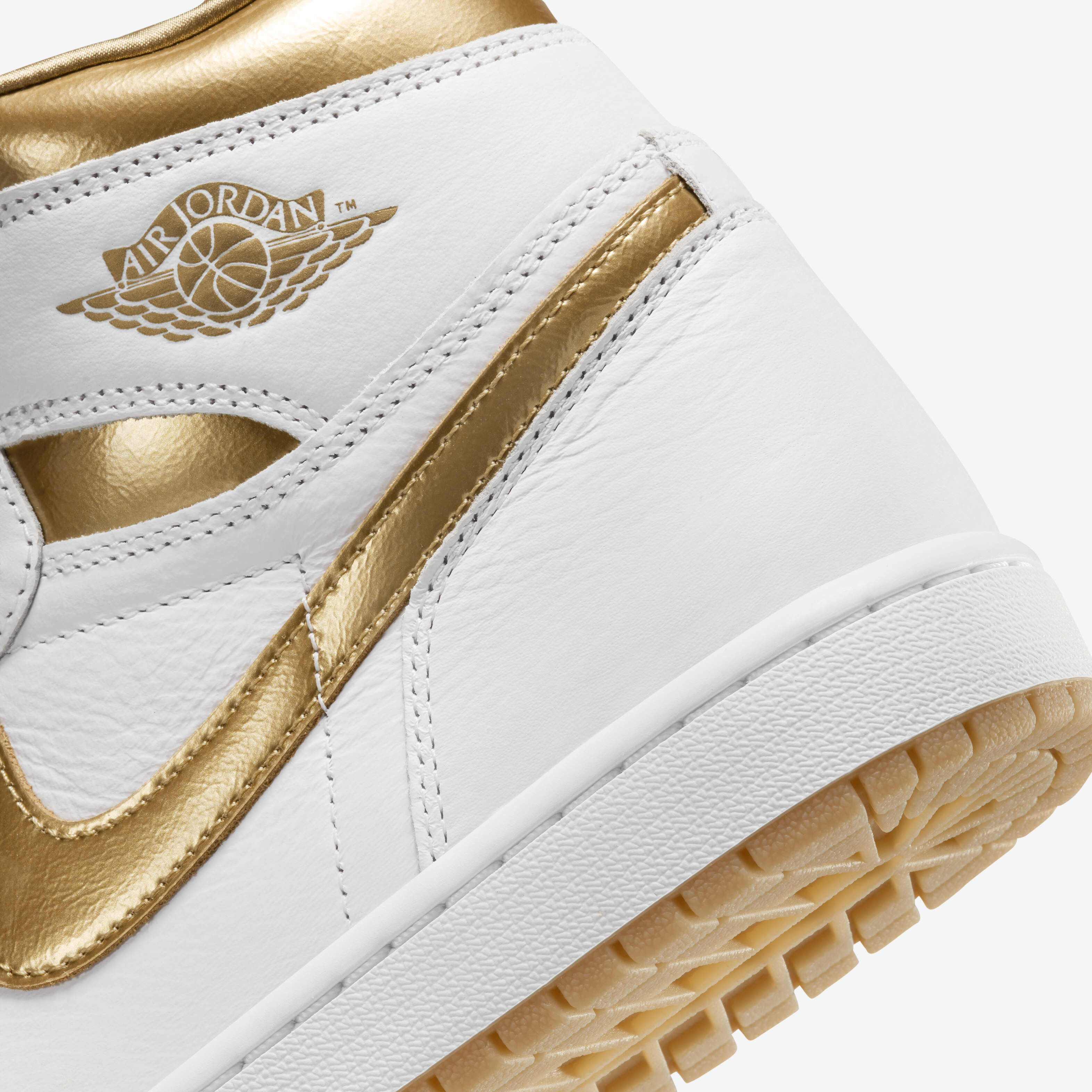 Buy Air Jordan 1 Retro High OG White and Gold Women s Shoes Nike Qatar Official