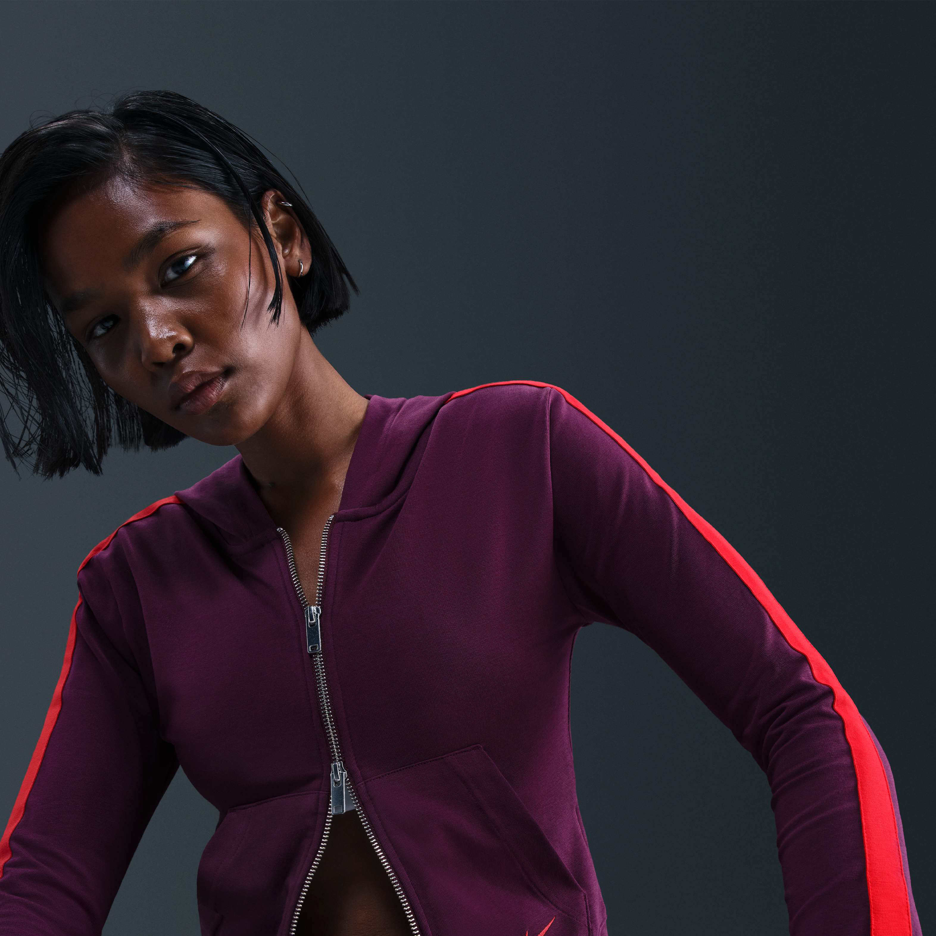 نايكي سبورتسوير image number 2