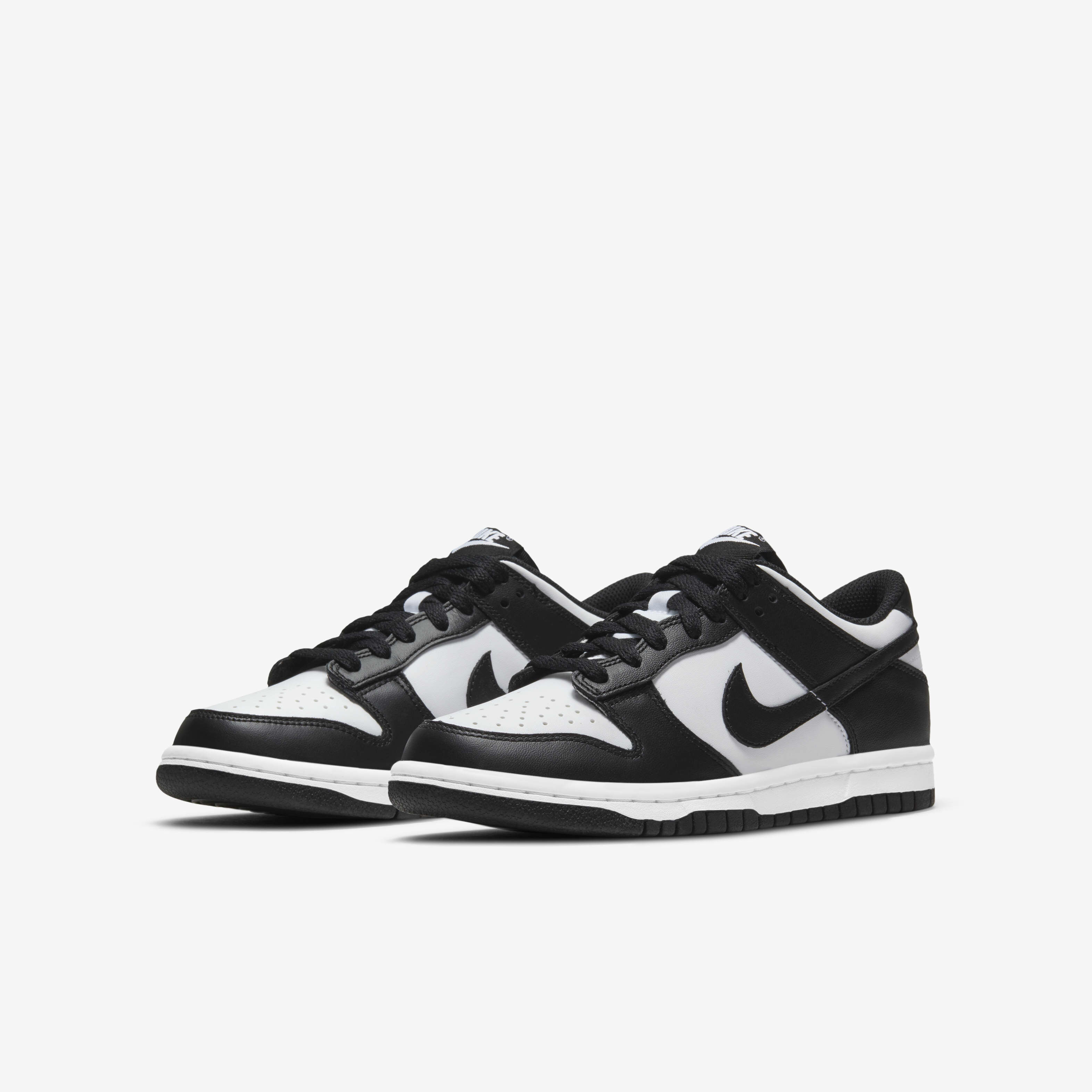 Nike Dunk Low image number 4