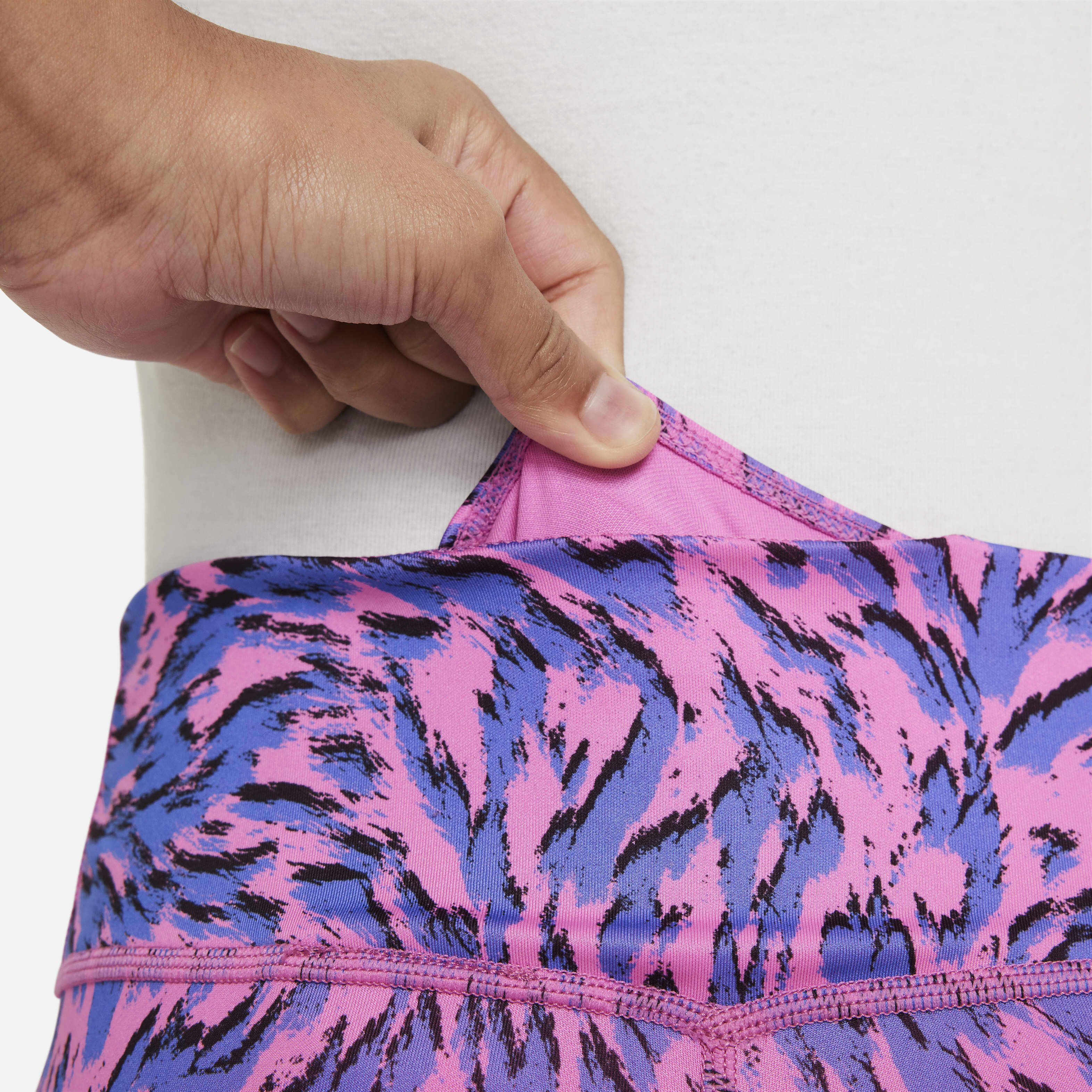 Nike One image number 3