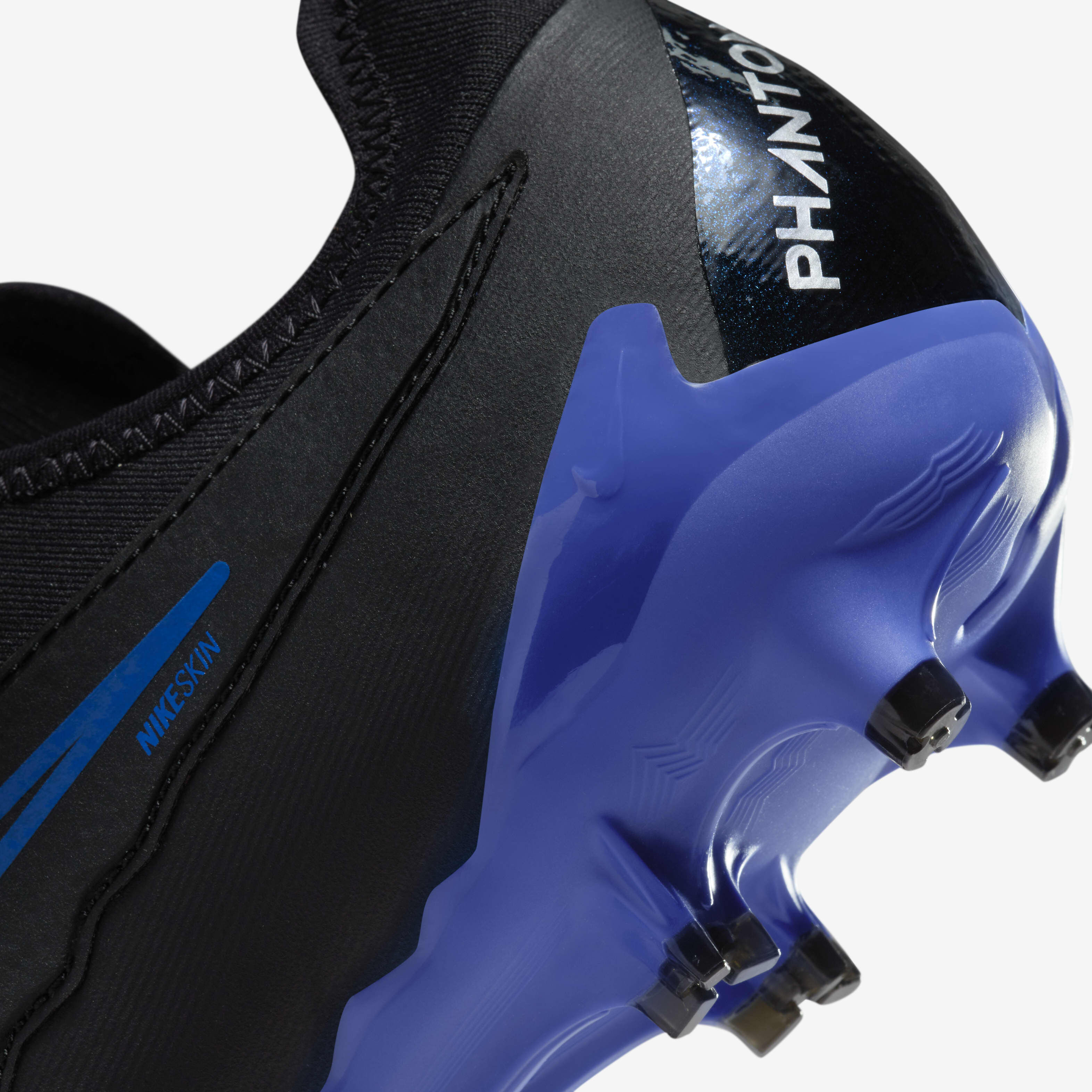 Buy Nike Phantom GX Pro Firm Ground Low Top Football Boot Nike Qatar Official