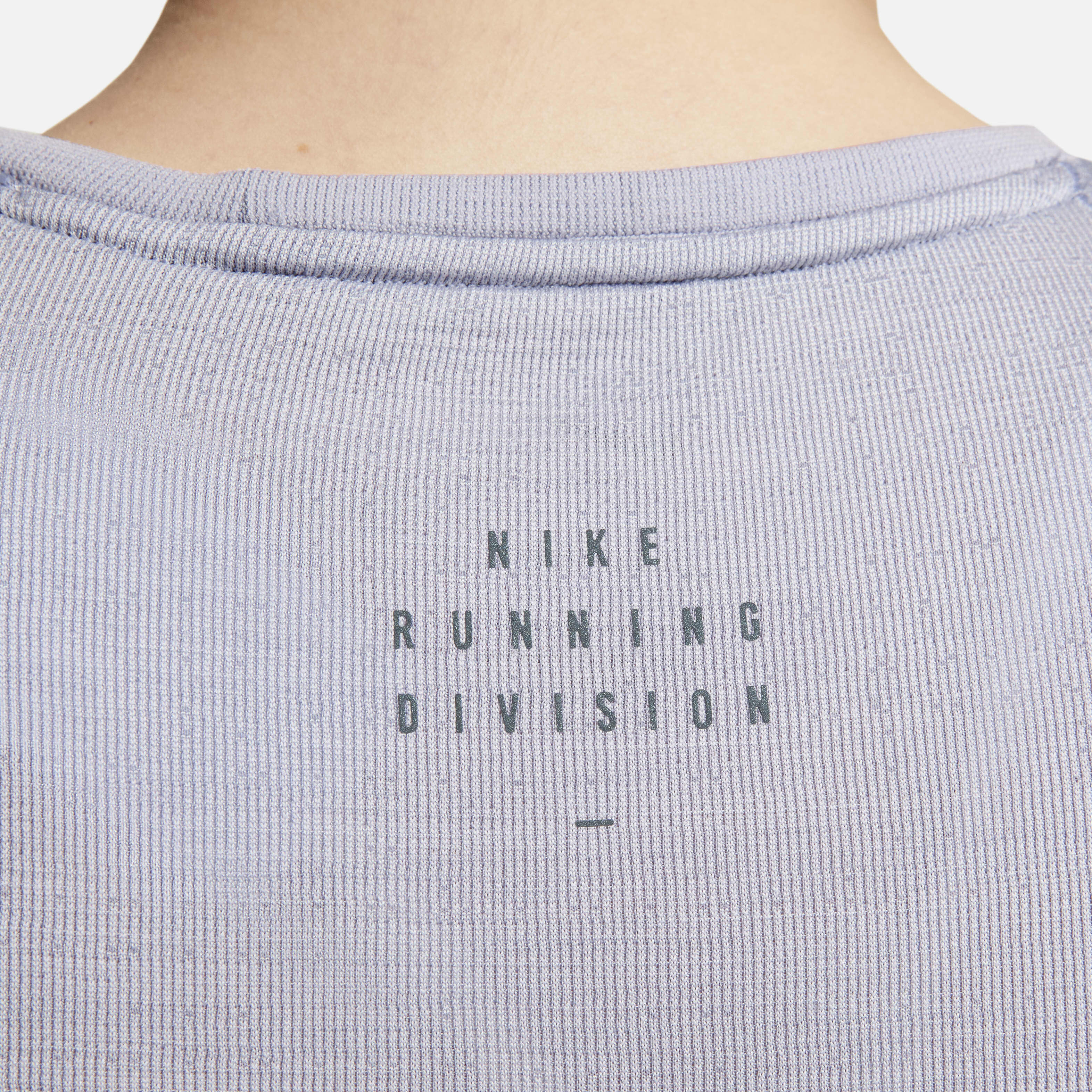 Nike Dri-FIT Run Division image number 3