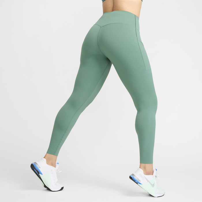 نايكي يونيفيرسا image number 1 نايكي يونيفيرسا image number 1