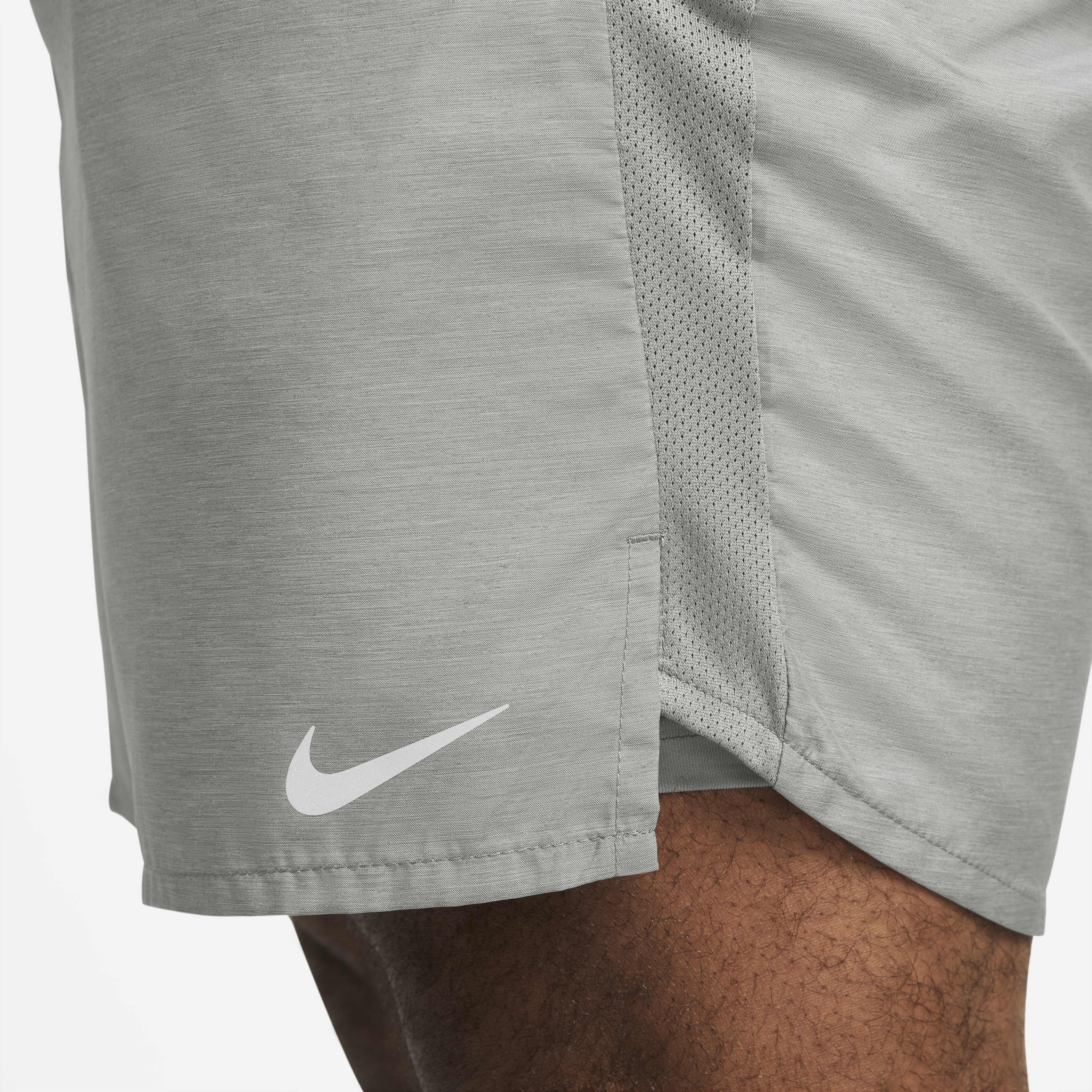Nike challenger shorts 2 inch best sale