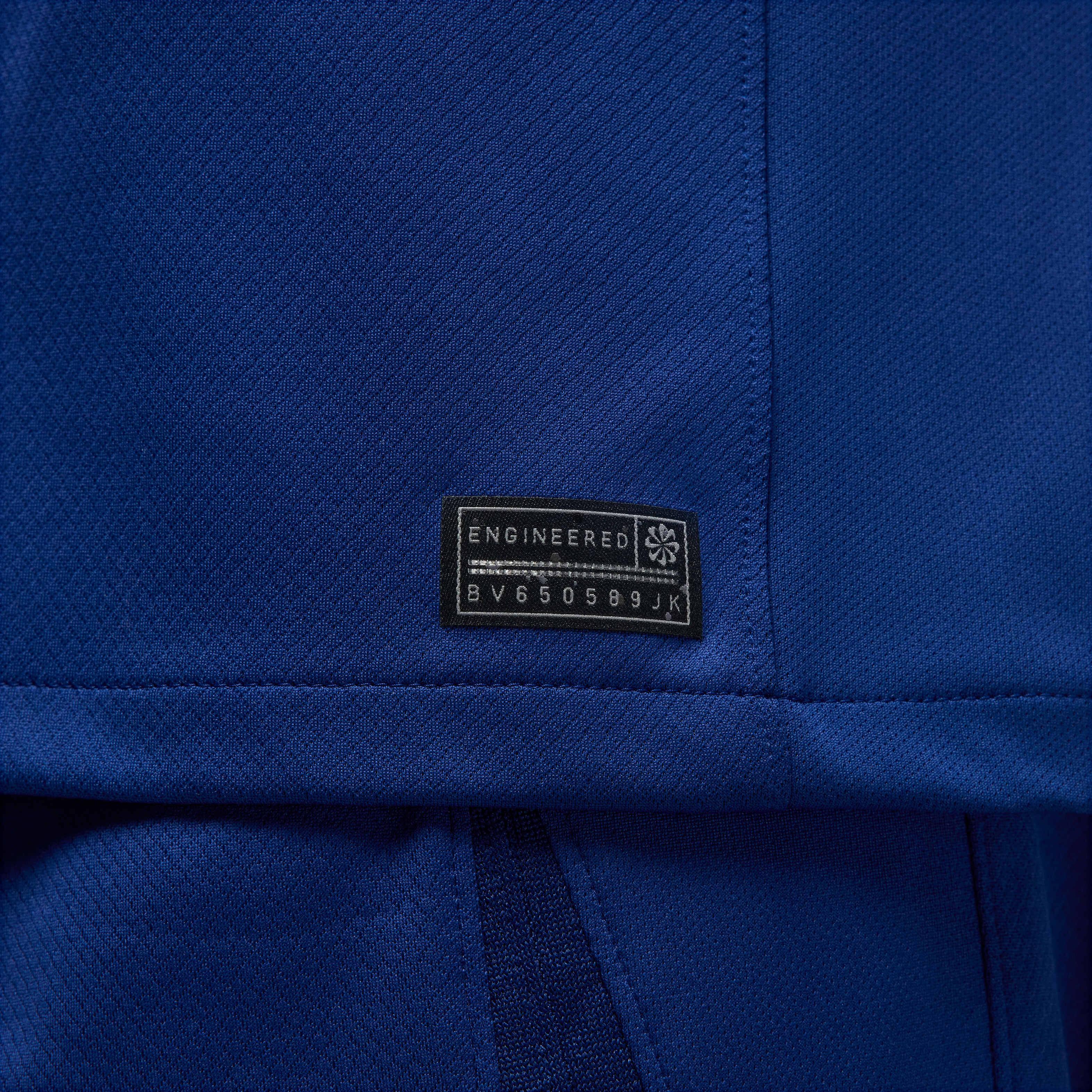 Paris Saint-Germain 2024/25 Stadium Fourth image number 5