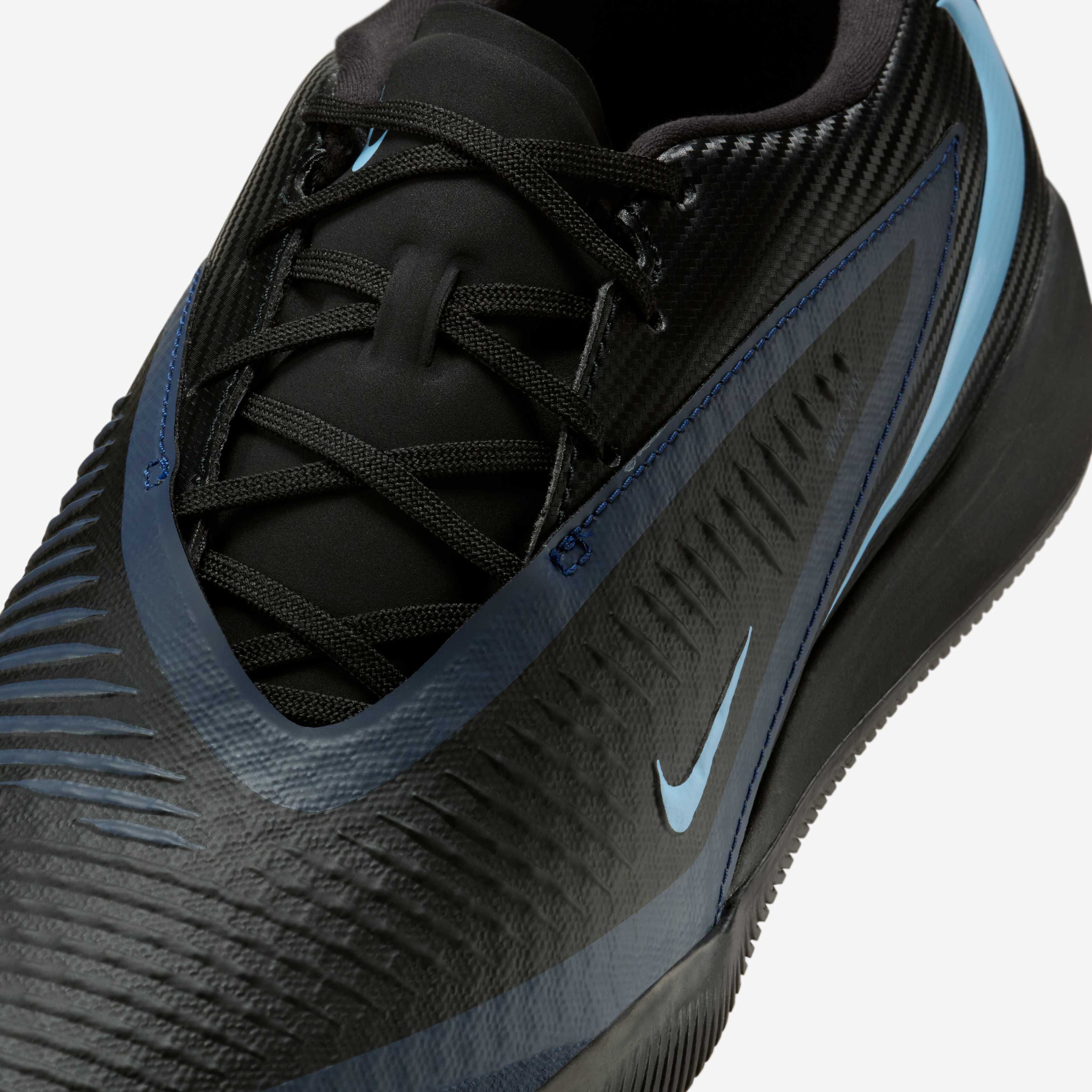 Nike Phantom 6 Low Academy image number 6