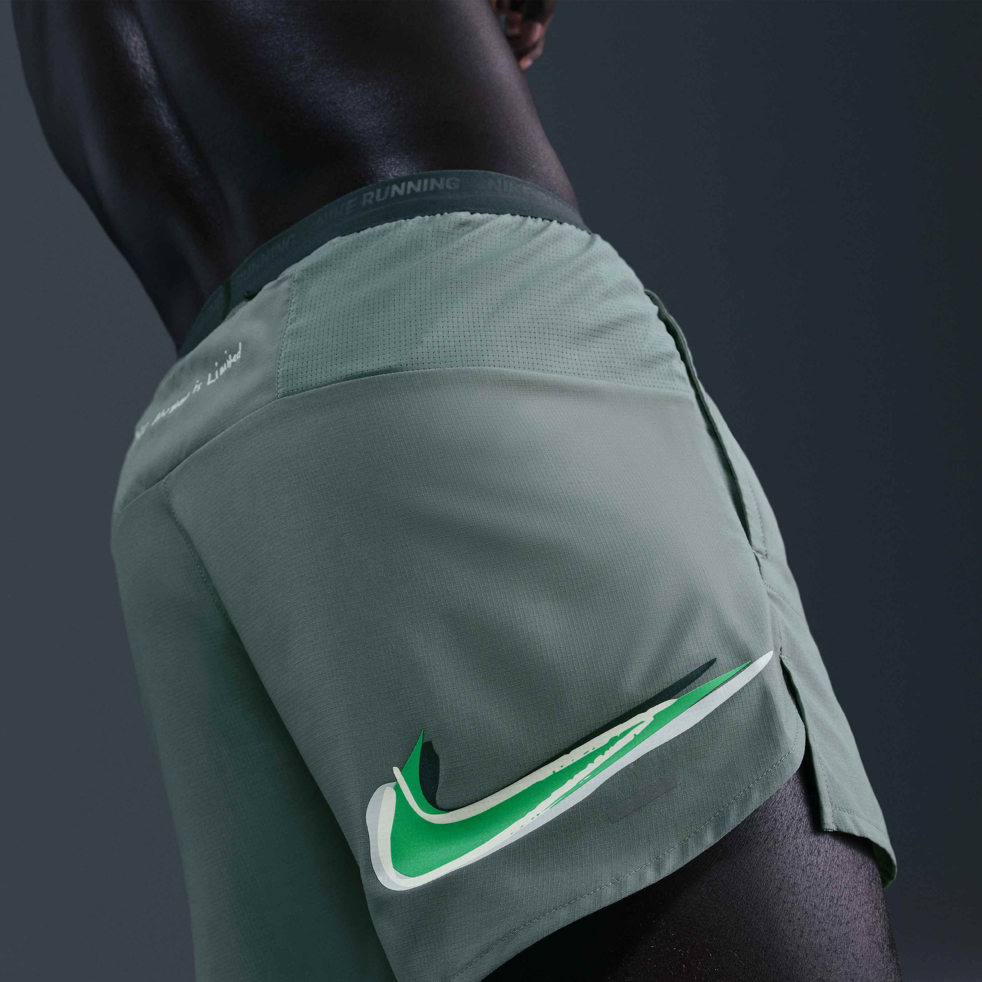 Nike Stride 'Eliud Kipchoge' image number 2