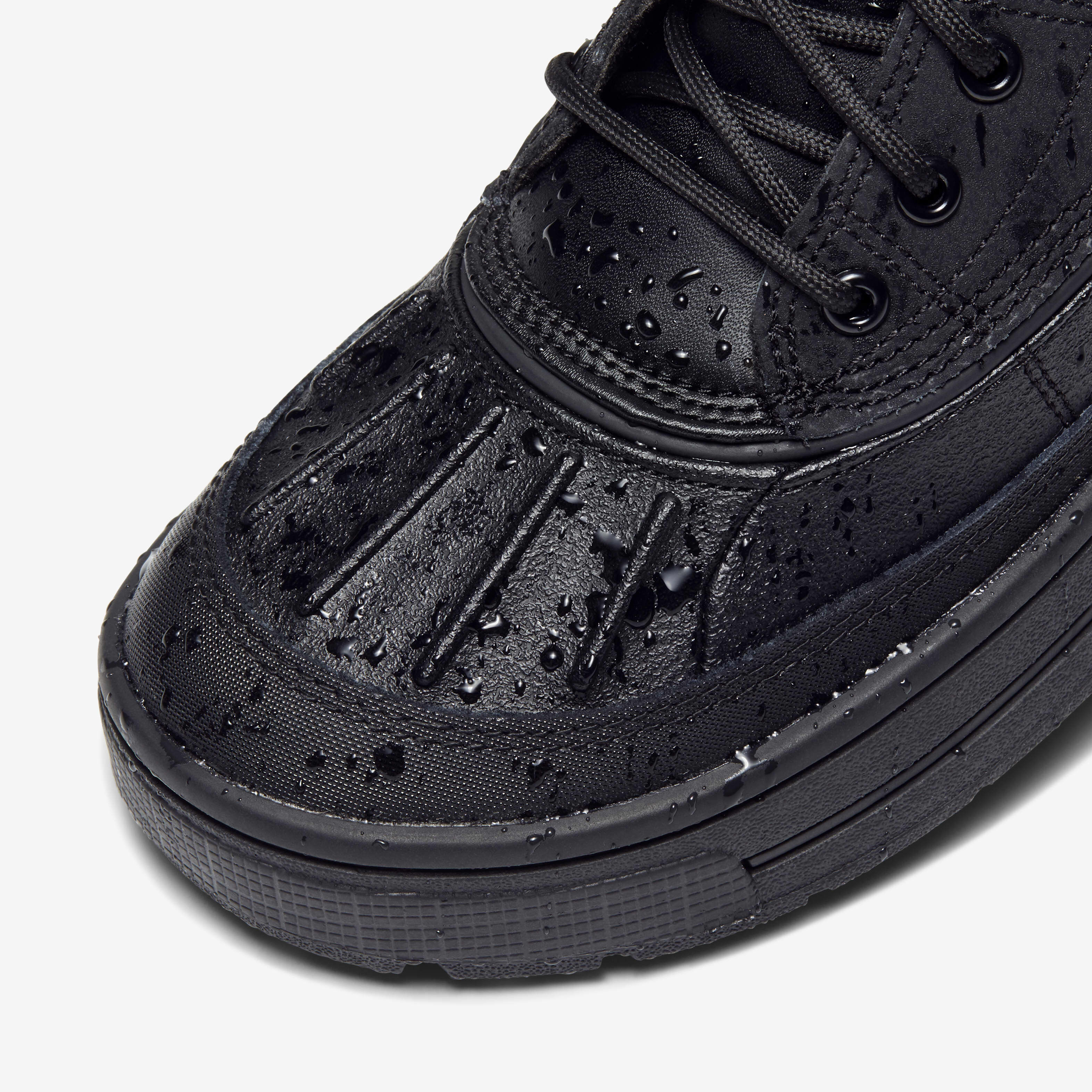 Buy Nike Woodside 2 High ACG Older Kids Boots Nike Qatar Official