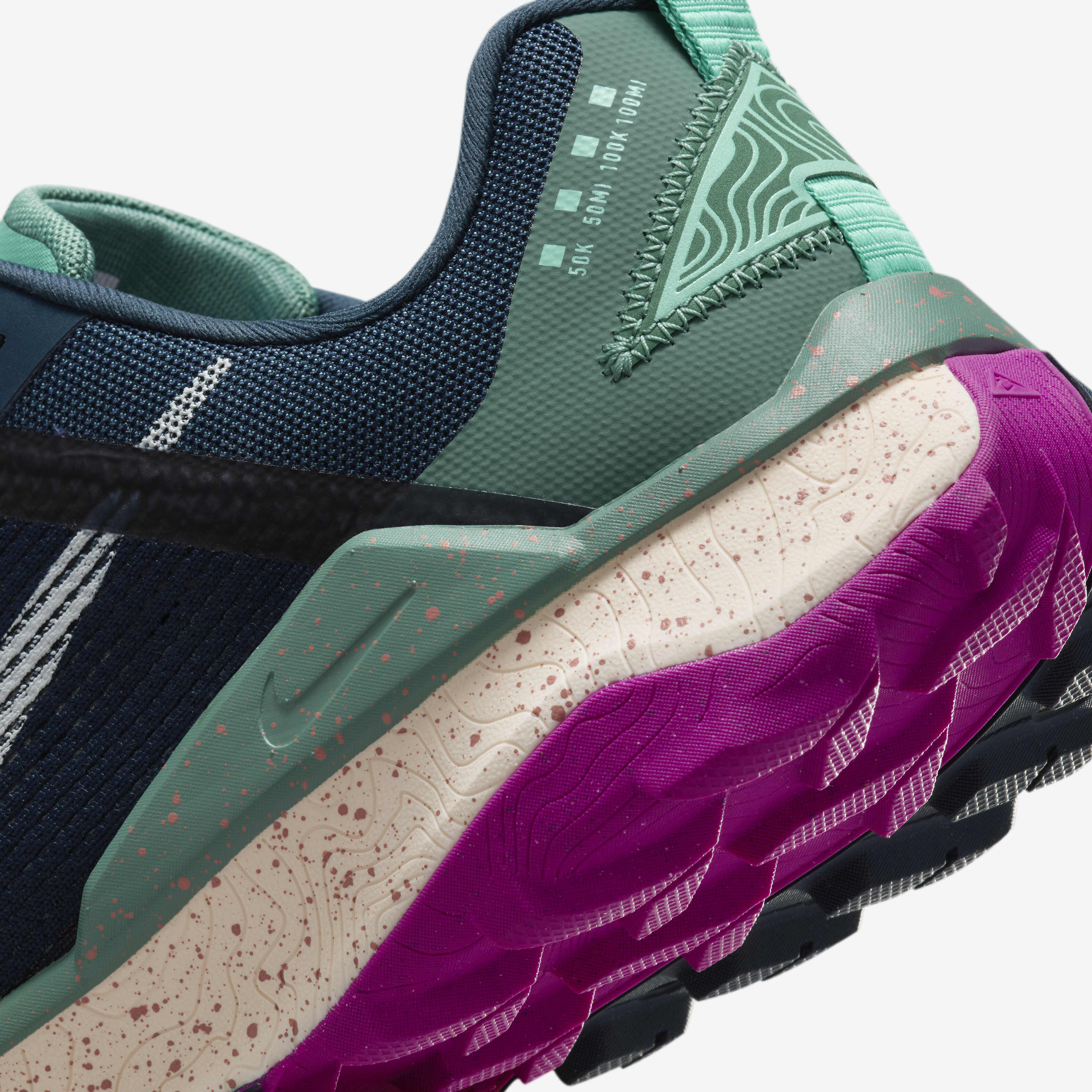 نايكي وايلدهورس 8 image number 7