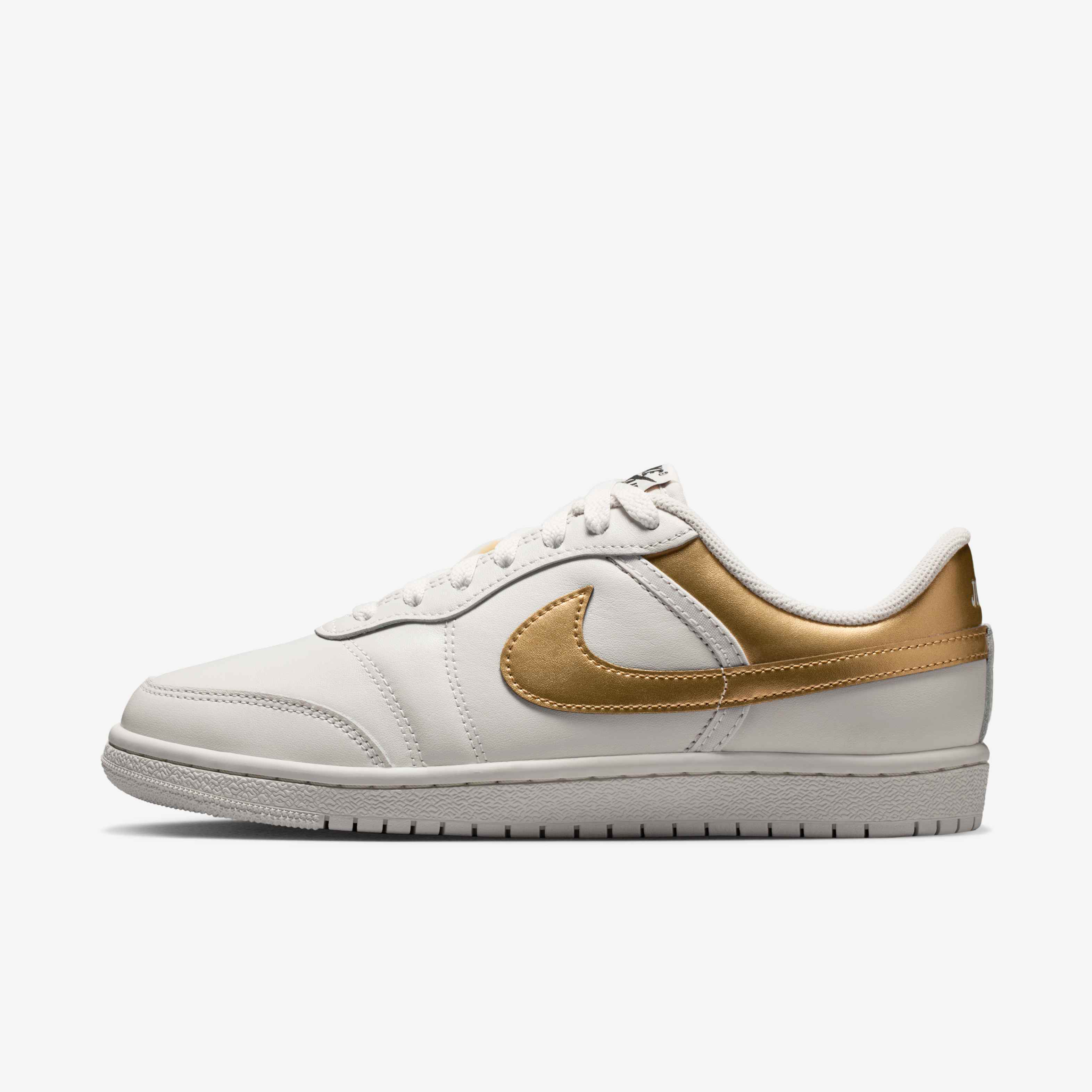 Air Jordan Skyline Low image number 0