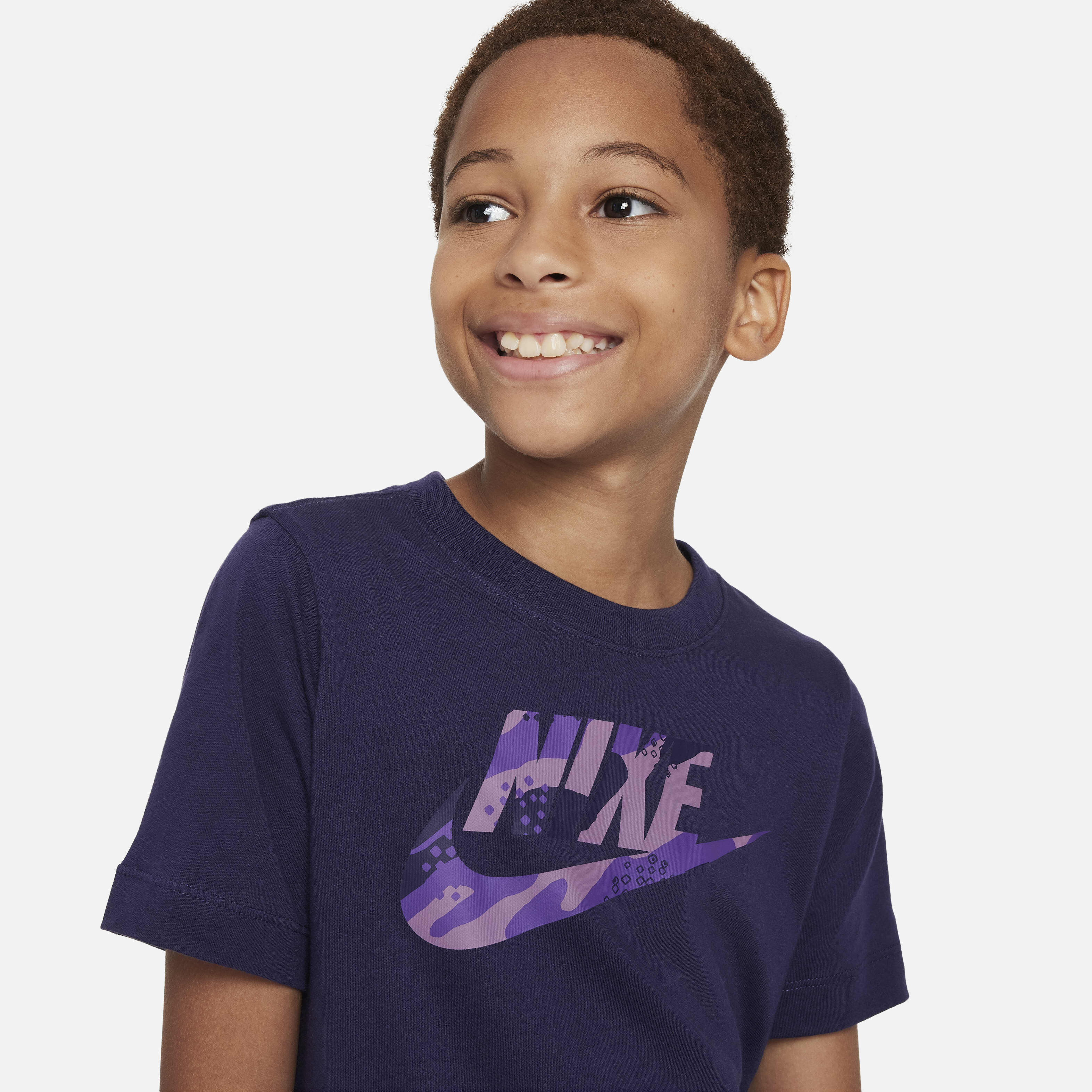Nike Sportswear image number 2