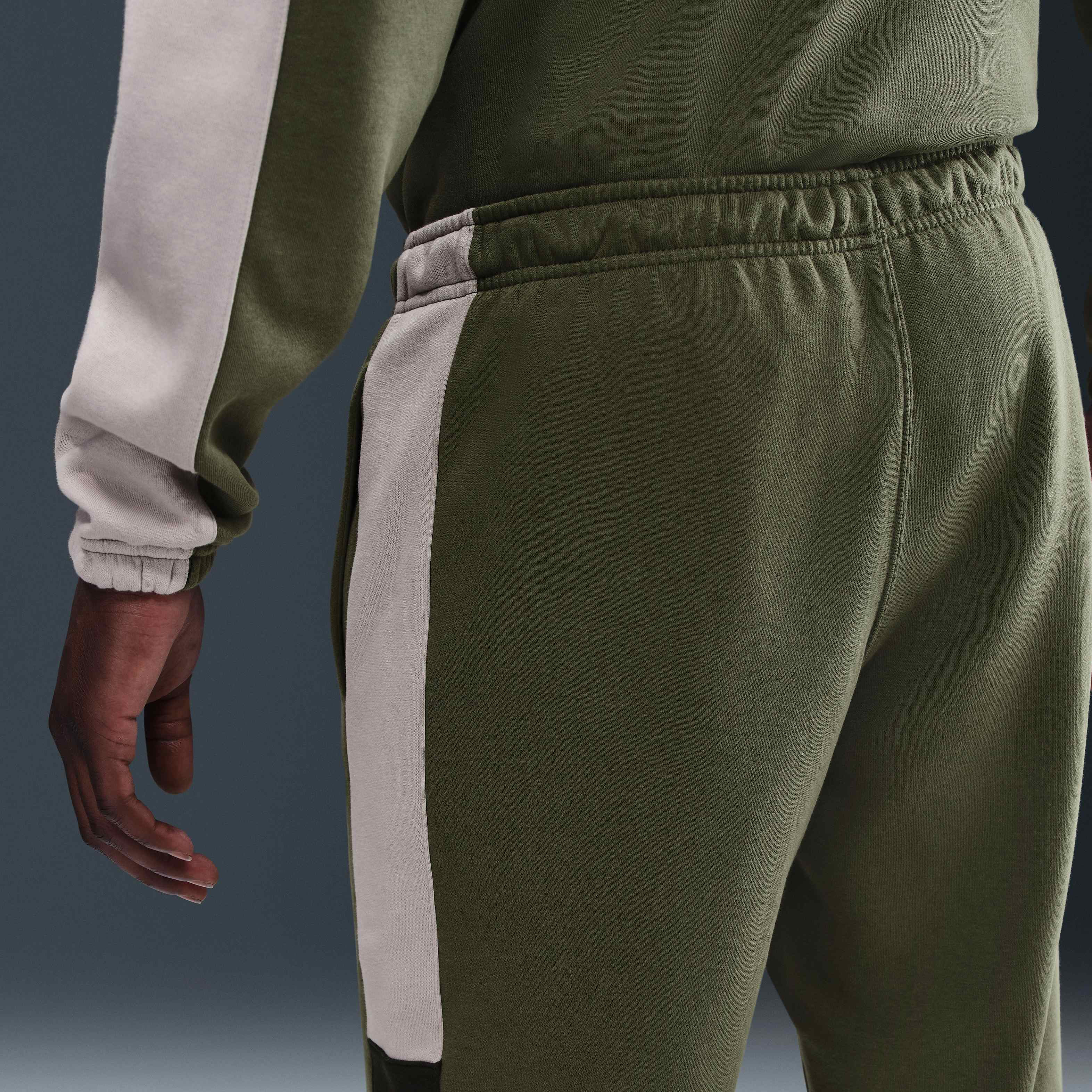 Nike Sportswear Club image number 6