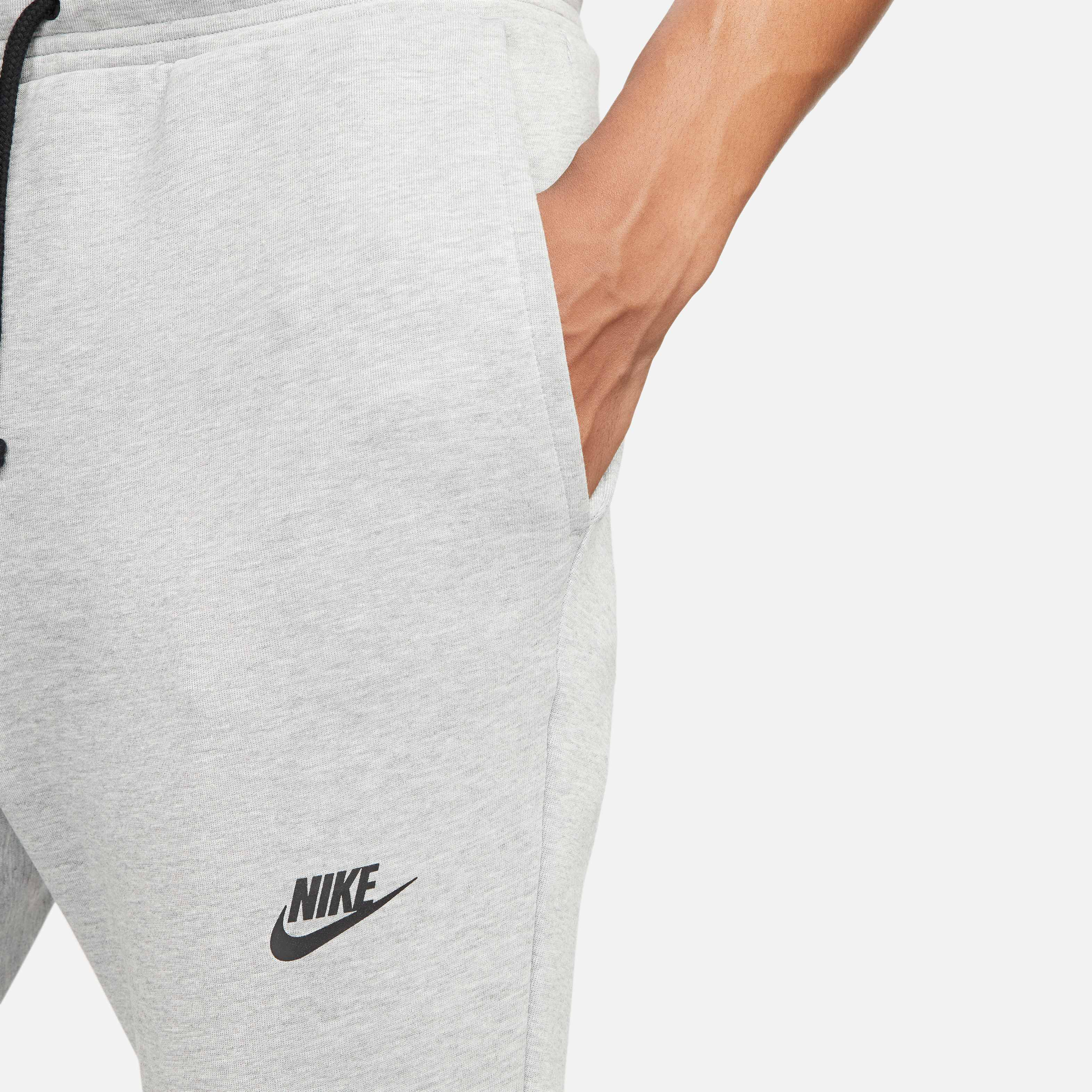 Nike Sportswear Tech Fleece OG image number 2