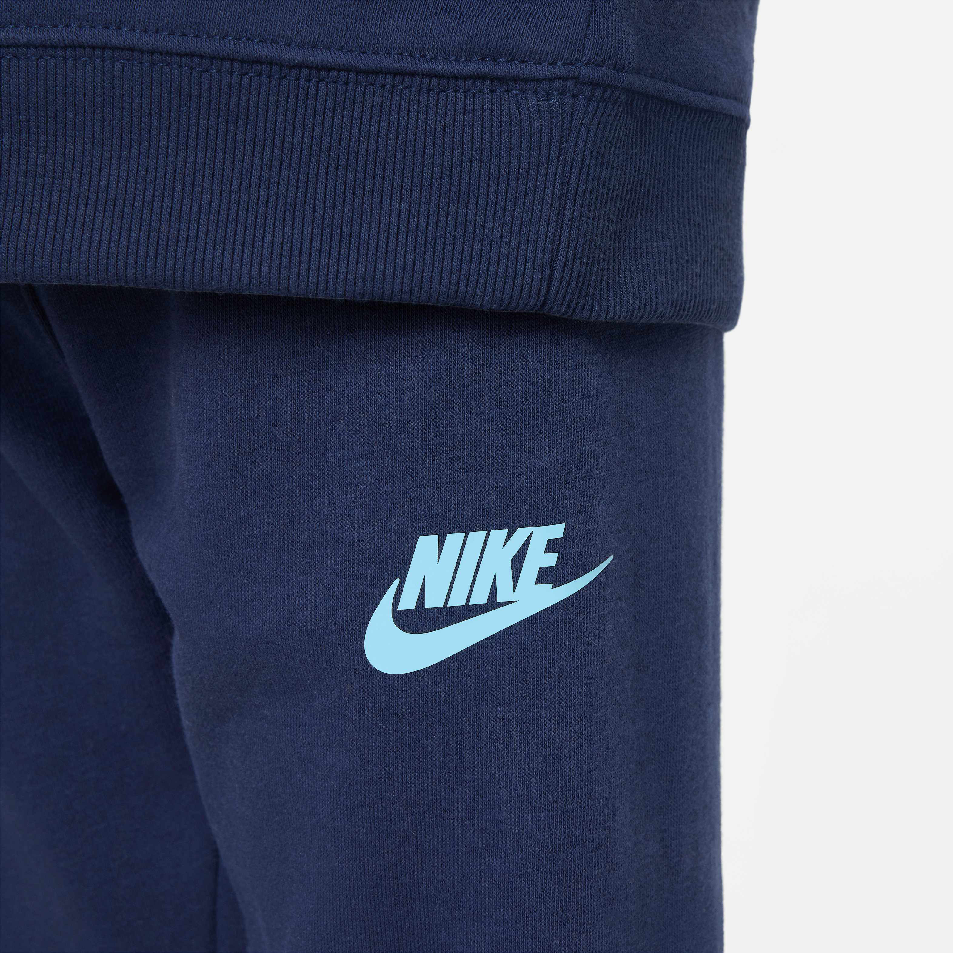 Nike Sportswear French Terry Icon image number 3