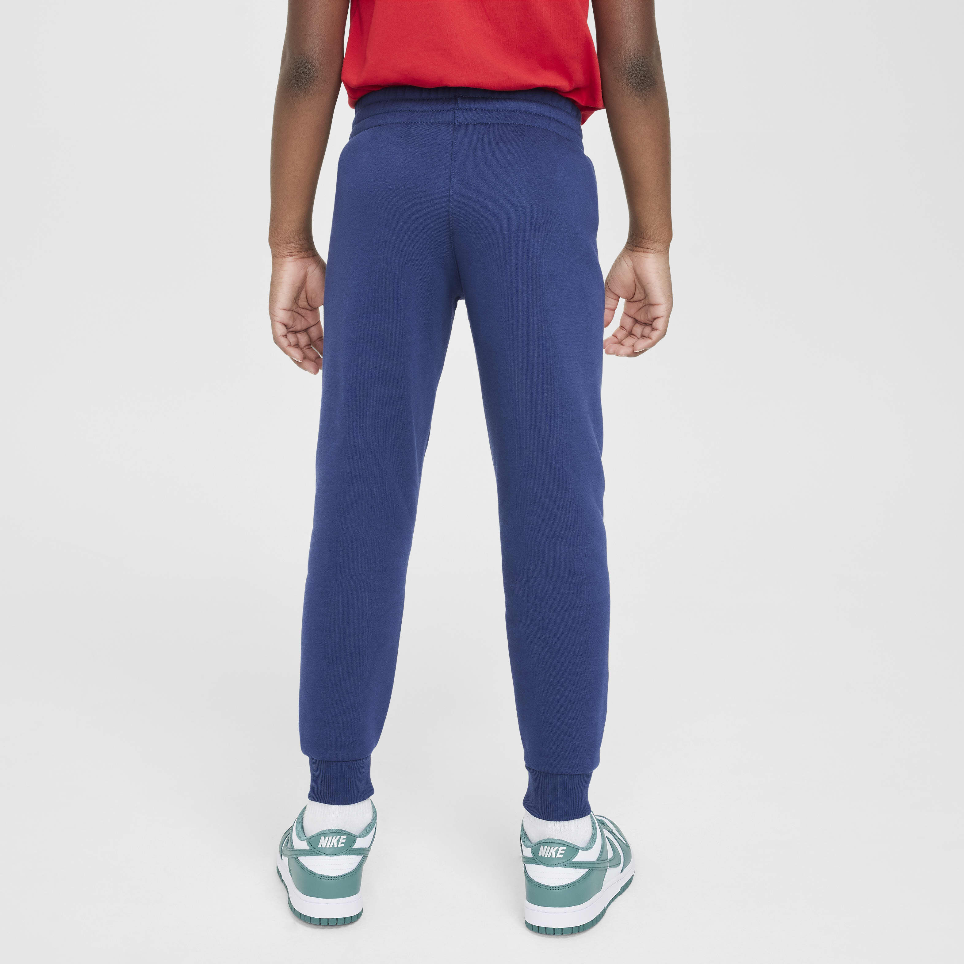 نايكي سبورتسوير كلوب فليس image number 1