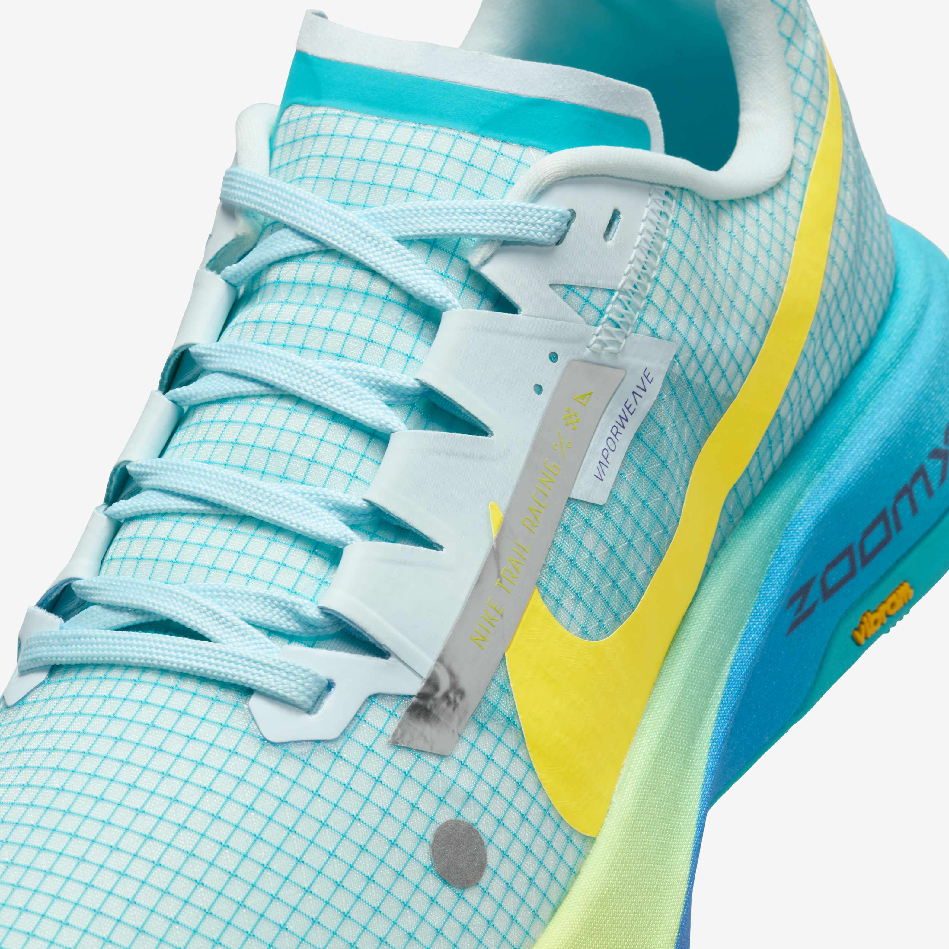 نايكي الترا فلاي image number 6