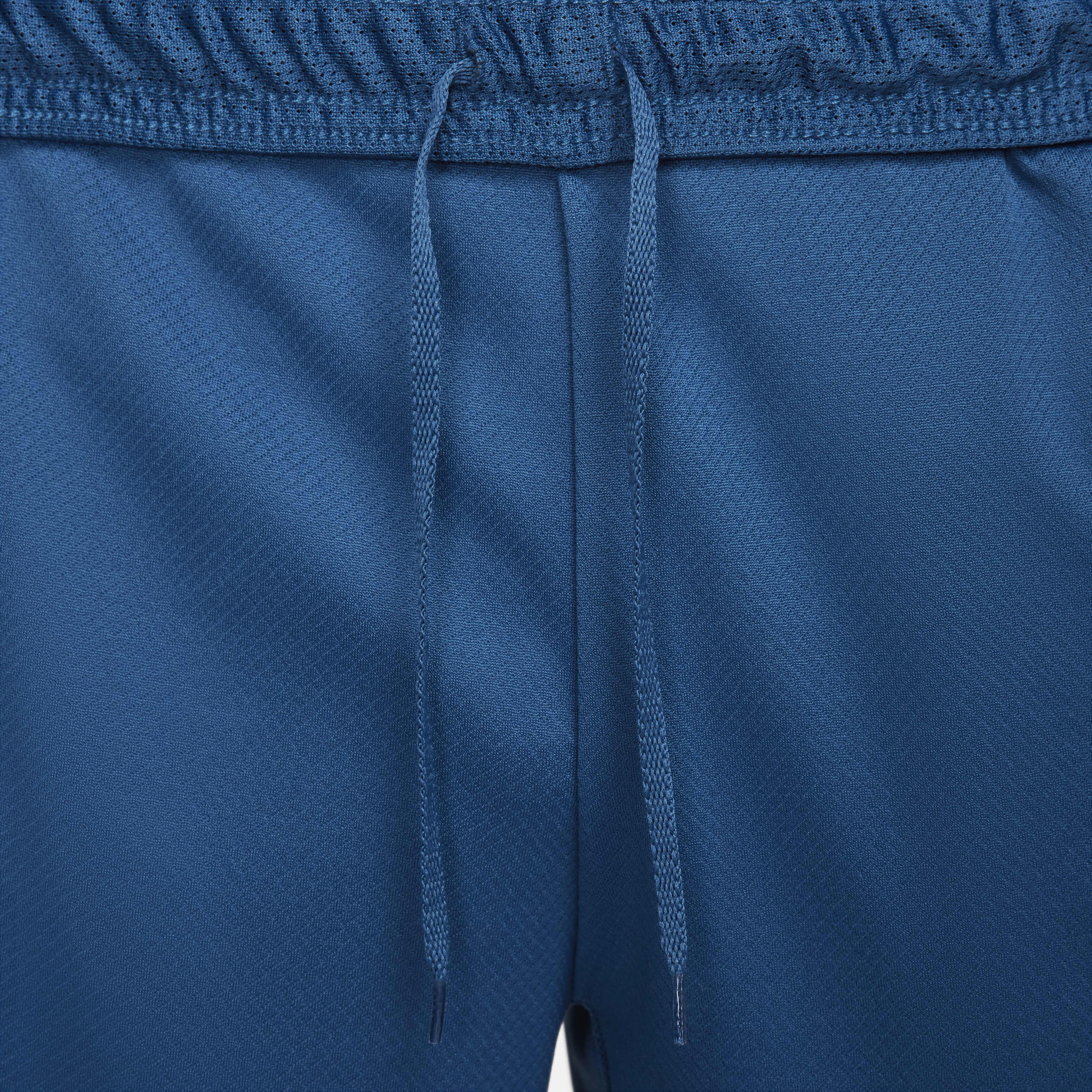 Nike Strike image number 3