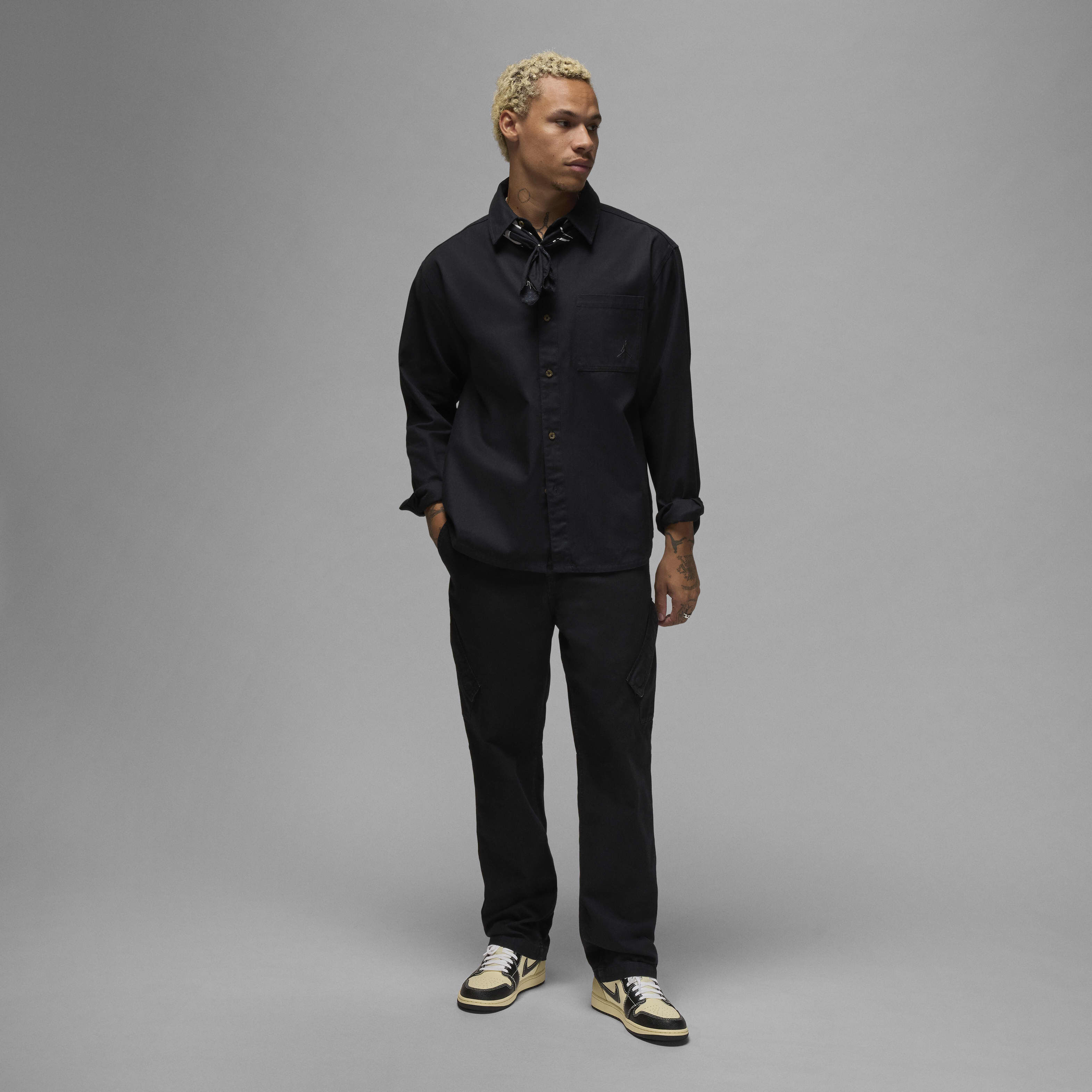 اير جوردن 1 لو SE image number 8