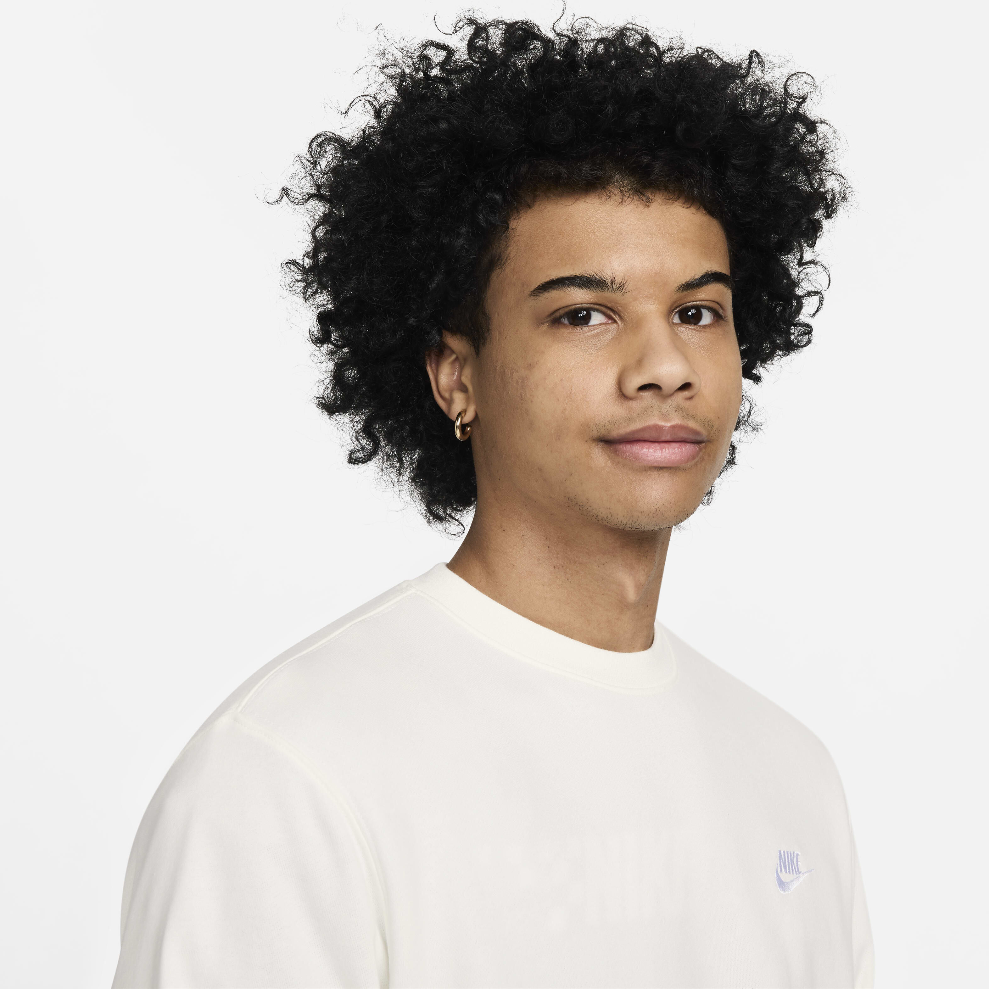 Nike Sportswear Club image number 2