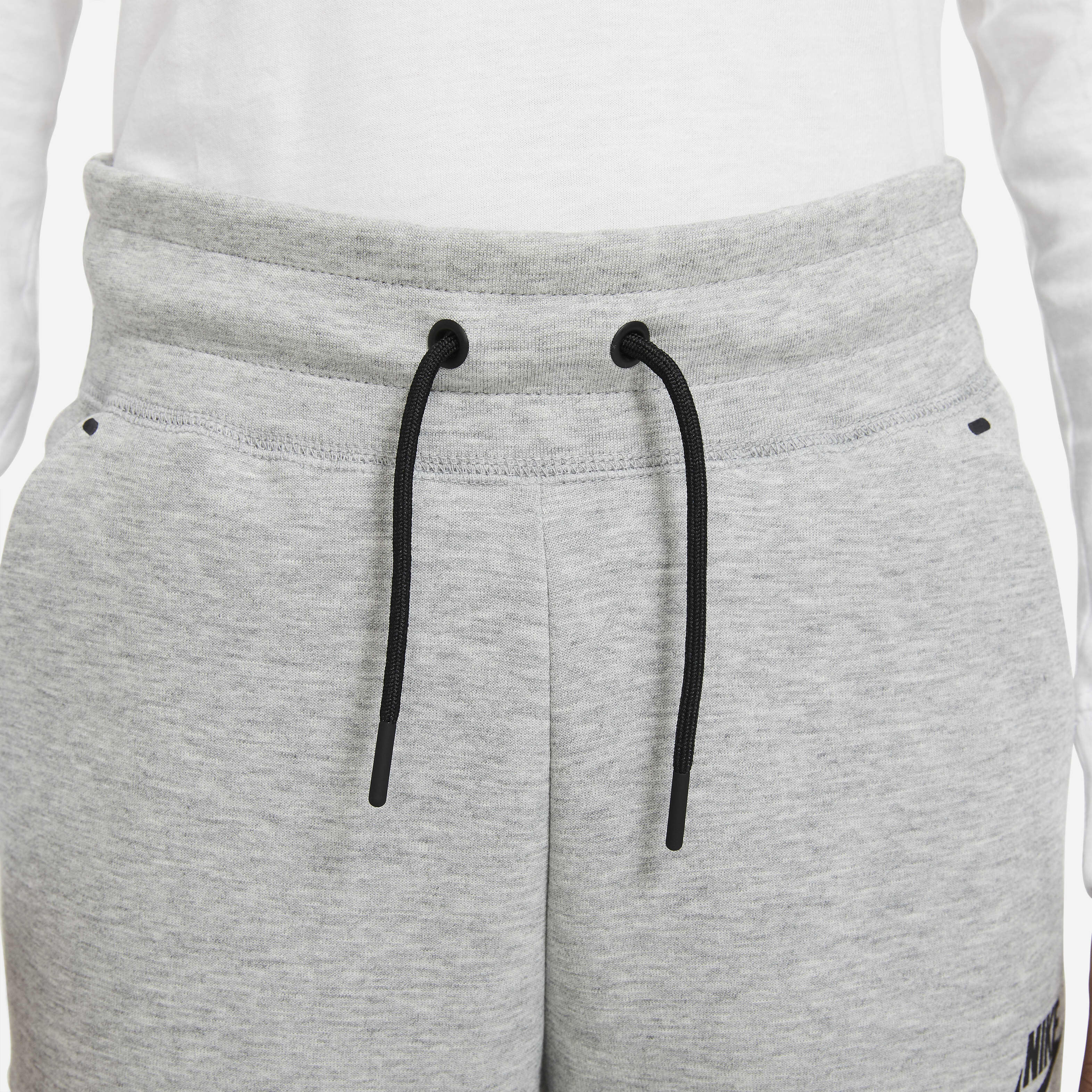 Nike Sportswear Tech Fleece image number 3