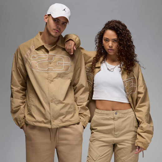 جاكيتات بأكمام وبلا أكمام جوردن-جوردن, جوردن ايسنشالز, جاكيت كوتشيز للرجال