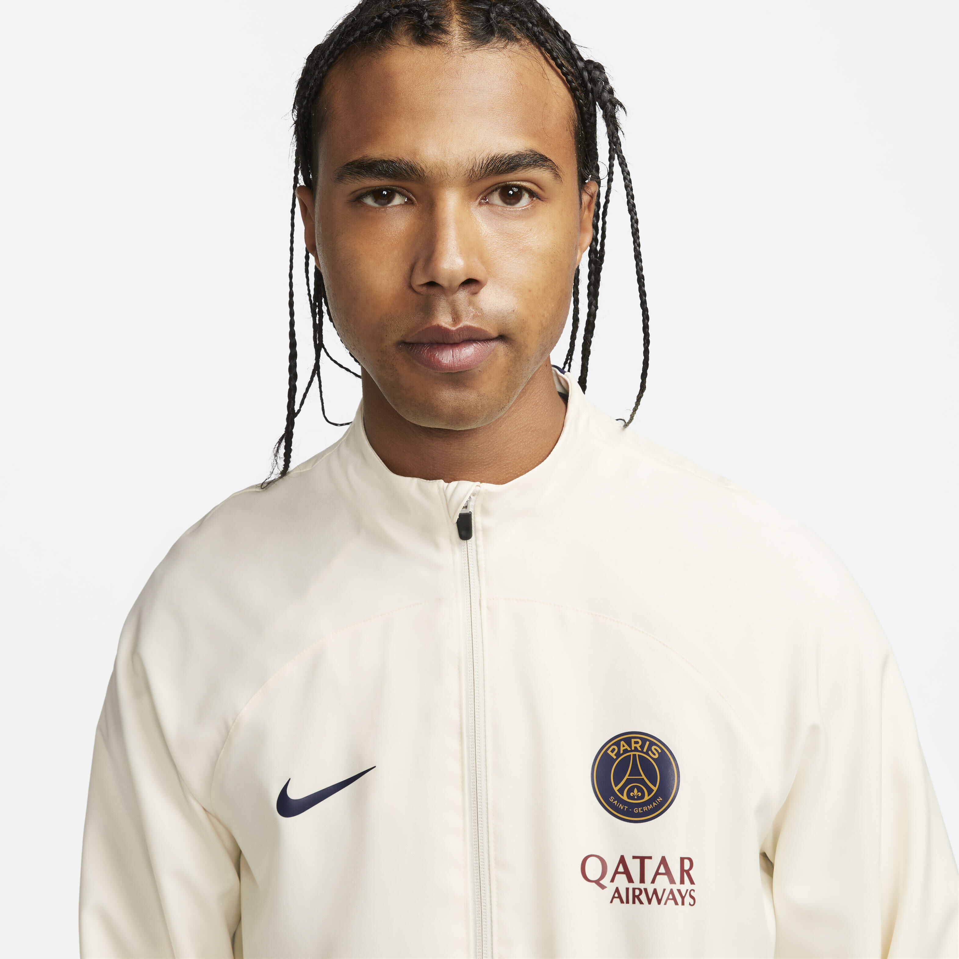 Paris Saint-Germain Strike image number 2