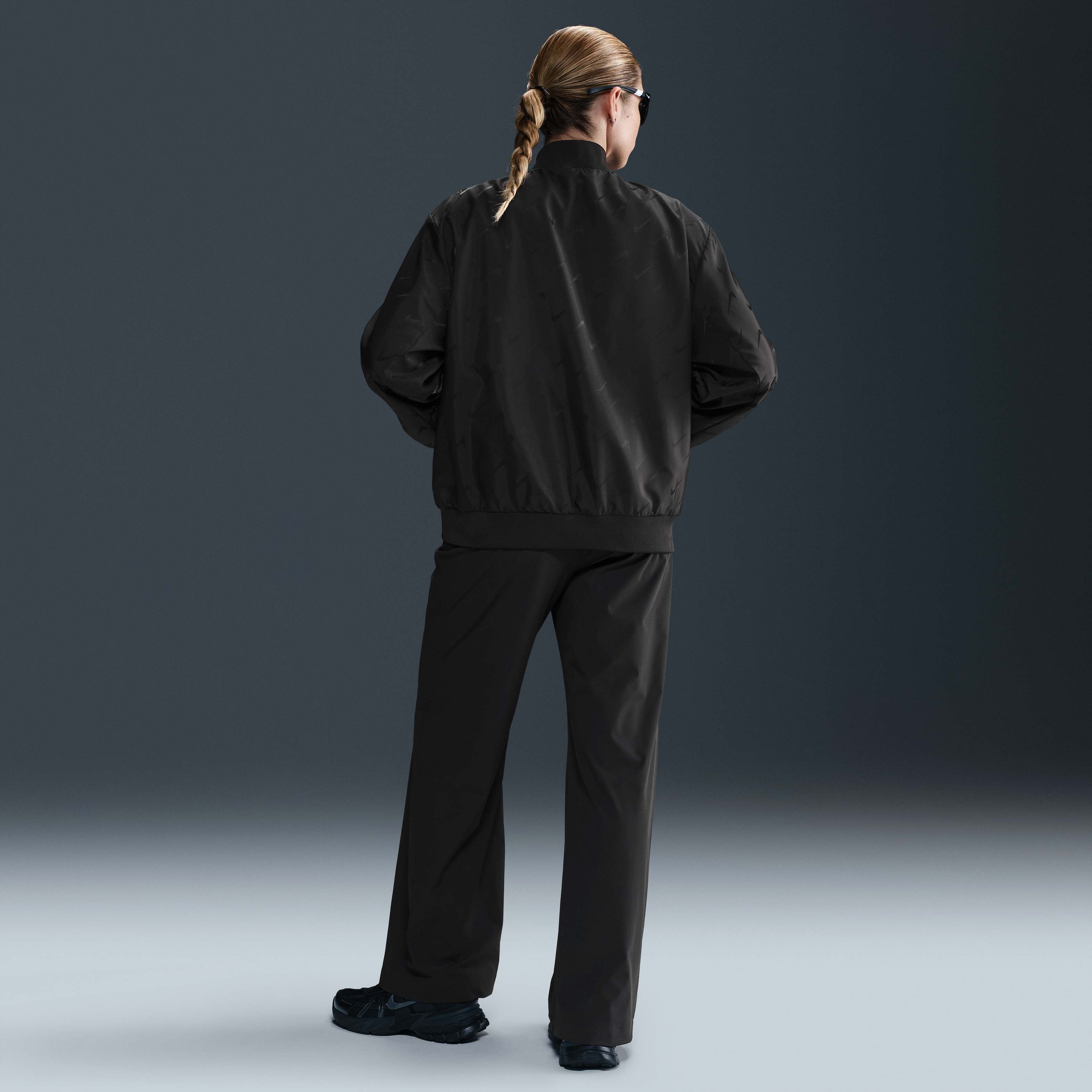 نايكي سبورتسوير دستروير image number 4